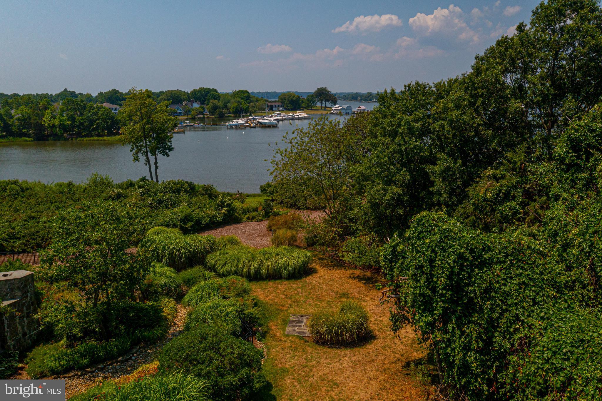 FISHING CREEK FARM - Residential