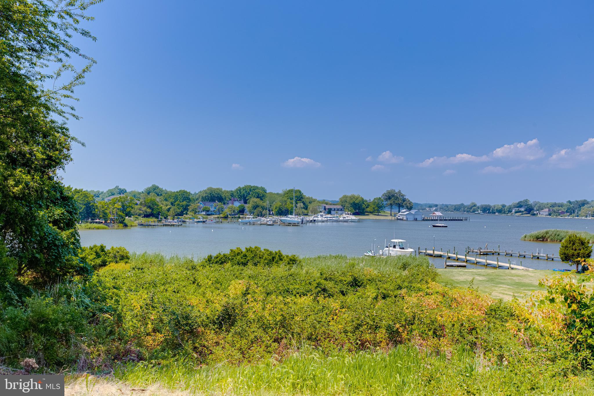 FISHING CREEK FARM - Residential