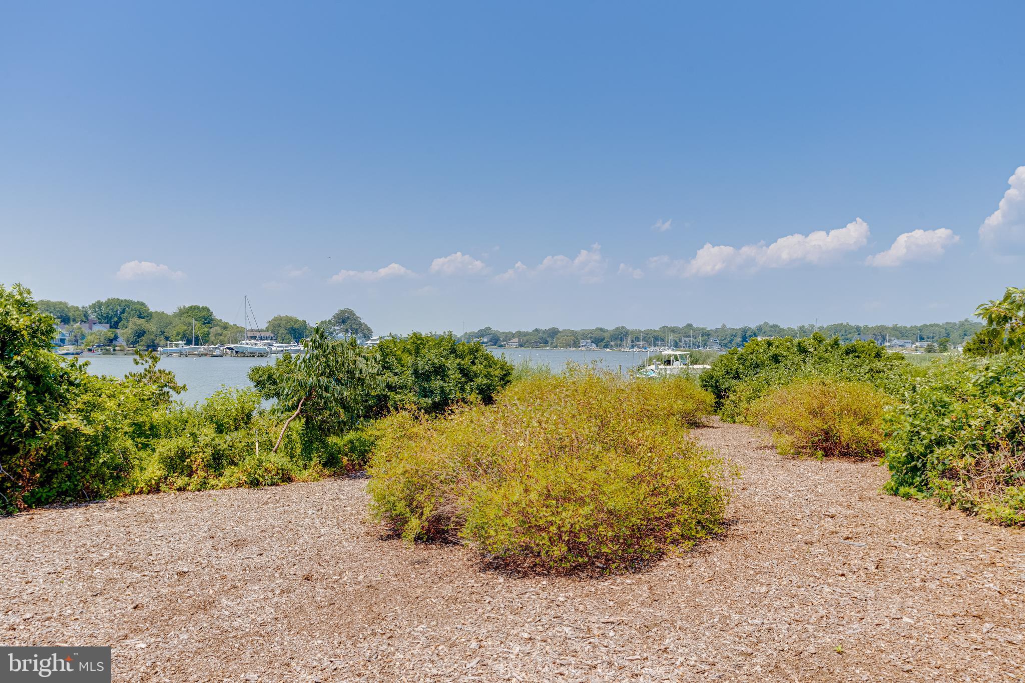 FISHING CREEK FARM - Residential