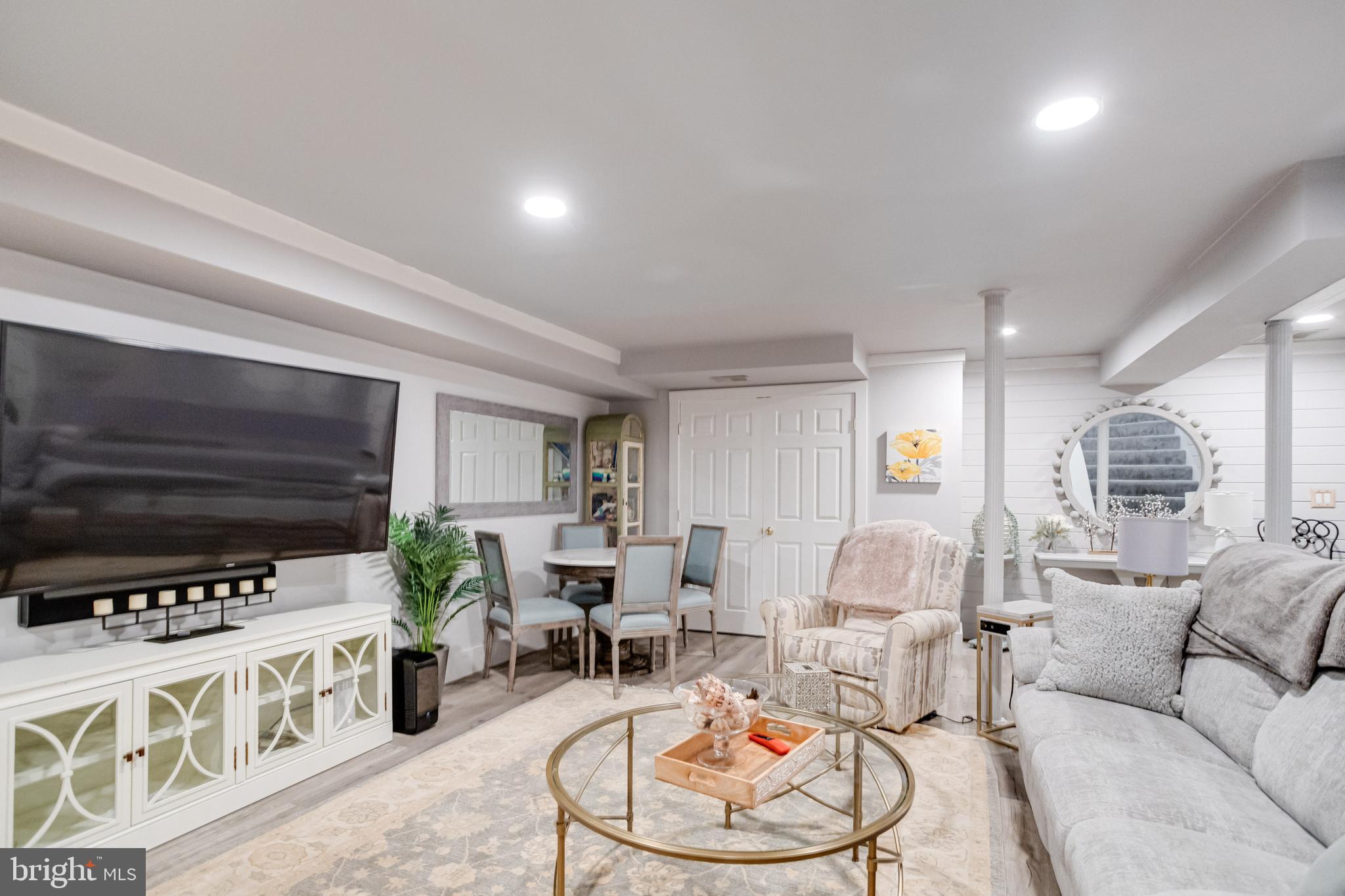 FISHING CREEK FARM - Residential