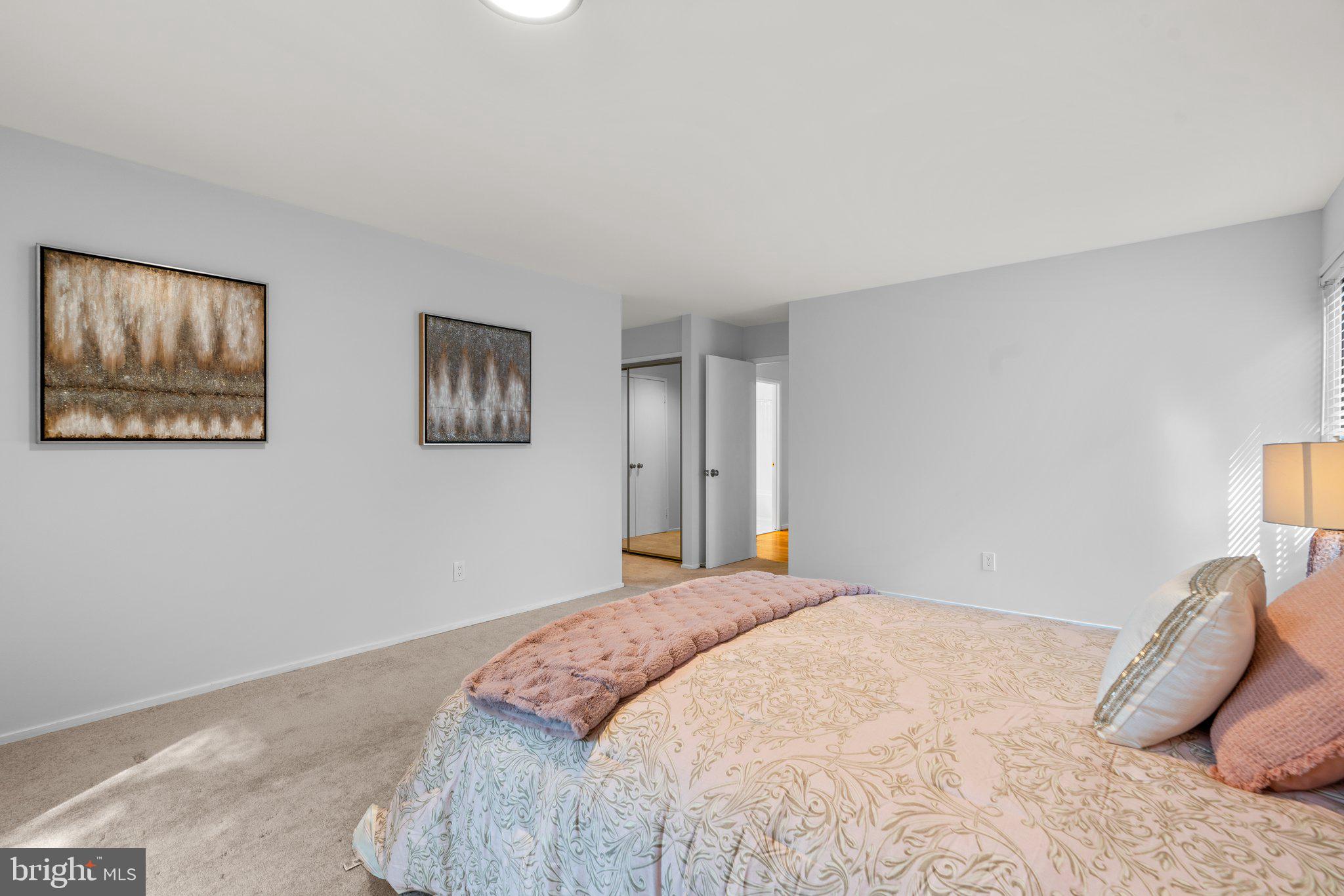 POTOMAC SPRINGS - Residential