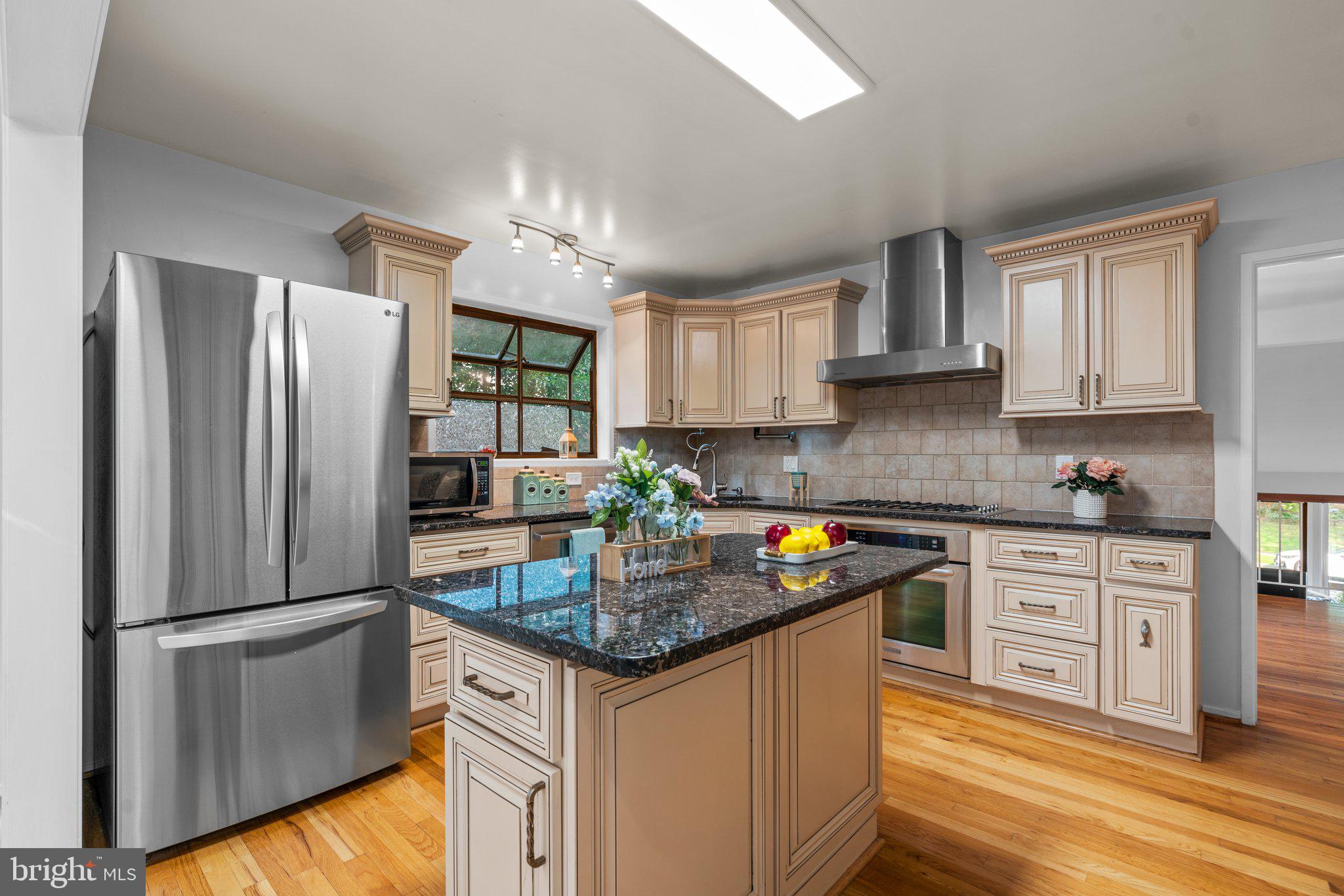 POTOMAC SPRINGS - Residential