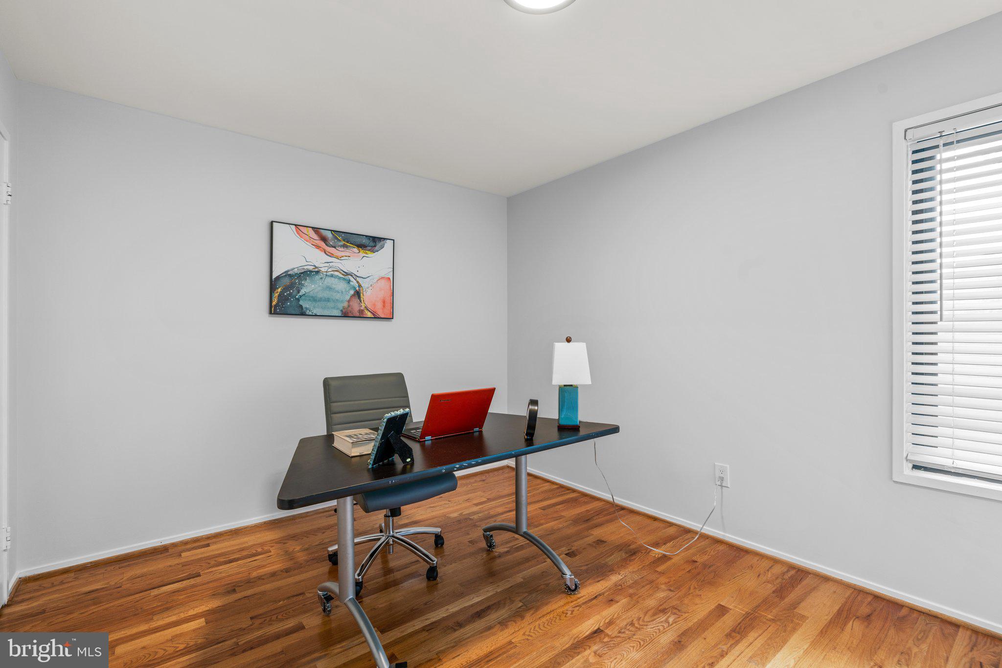 POTOMAC SPRINGS - Residential