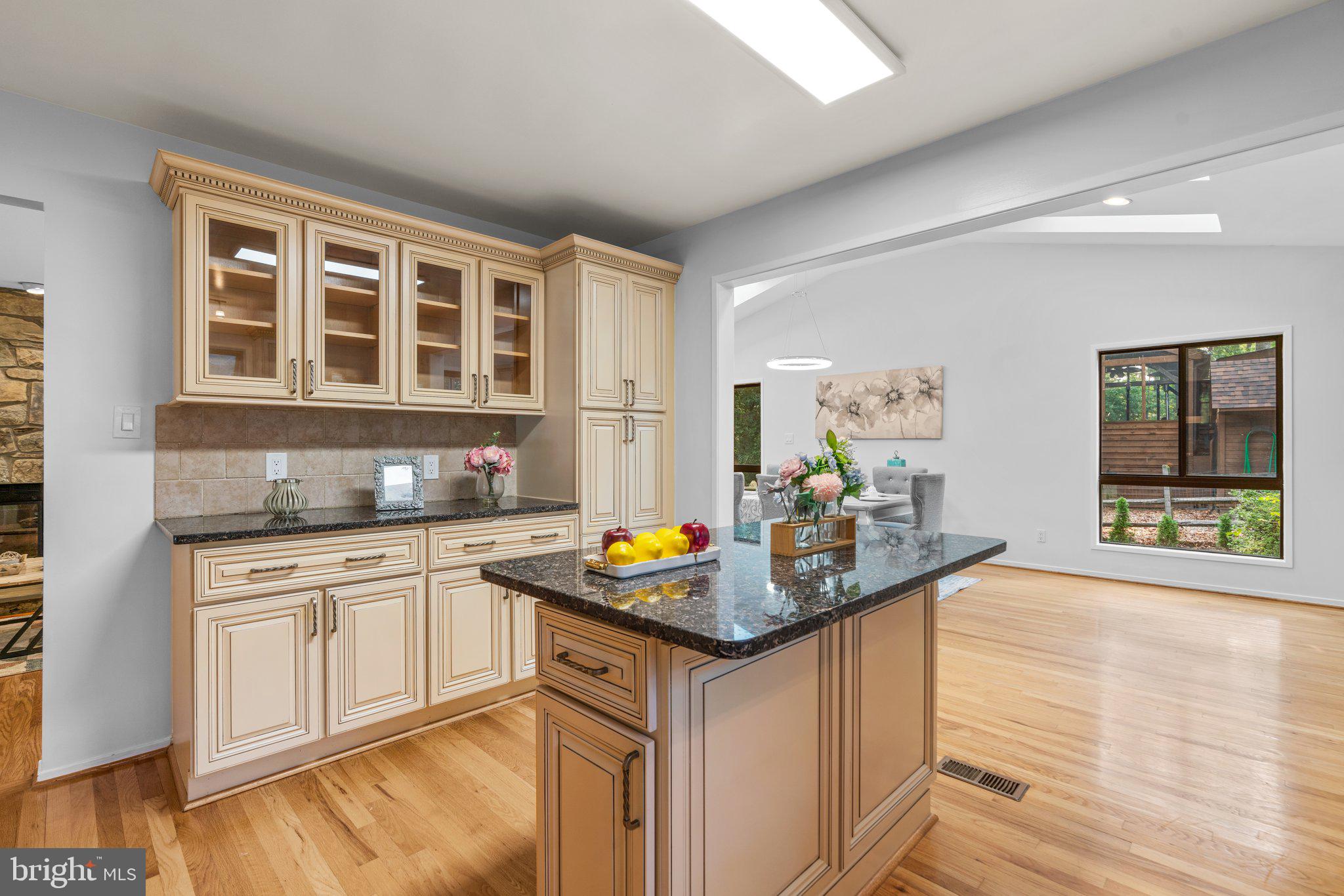 POTOMAC SPRINGS - Residential