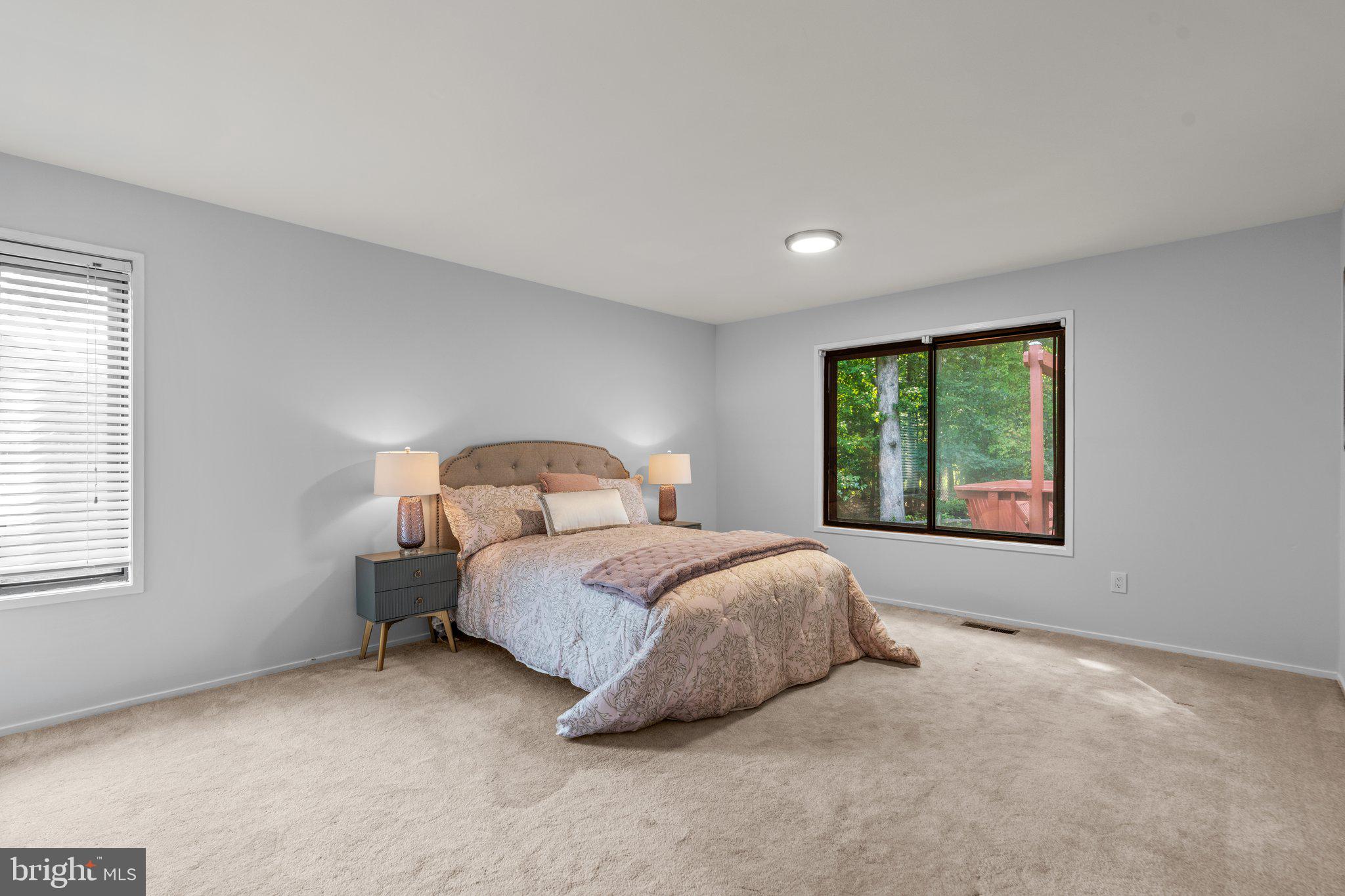 POTOMAC SPRINGS - Residential