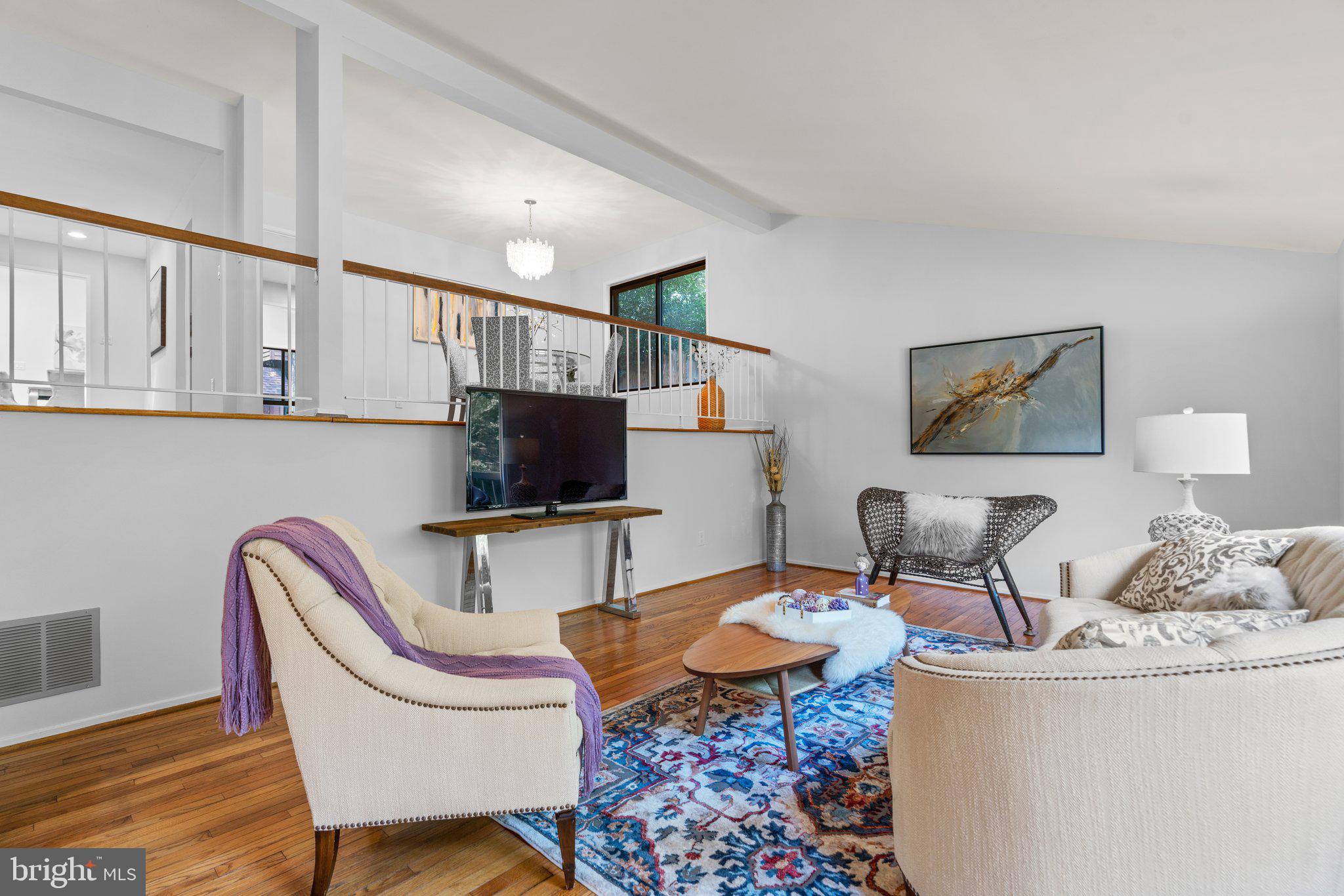 POTOMAC SPRINGS - Residential