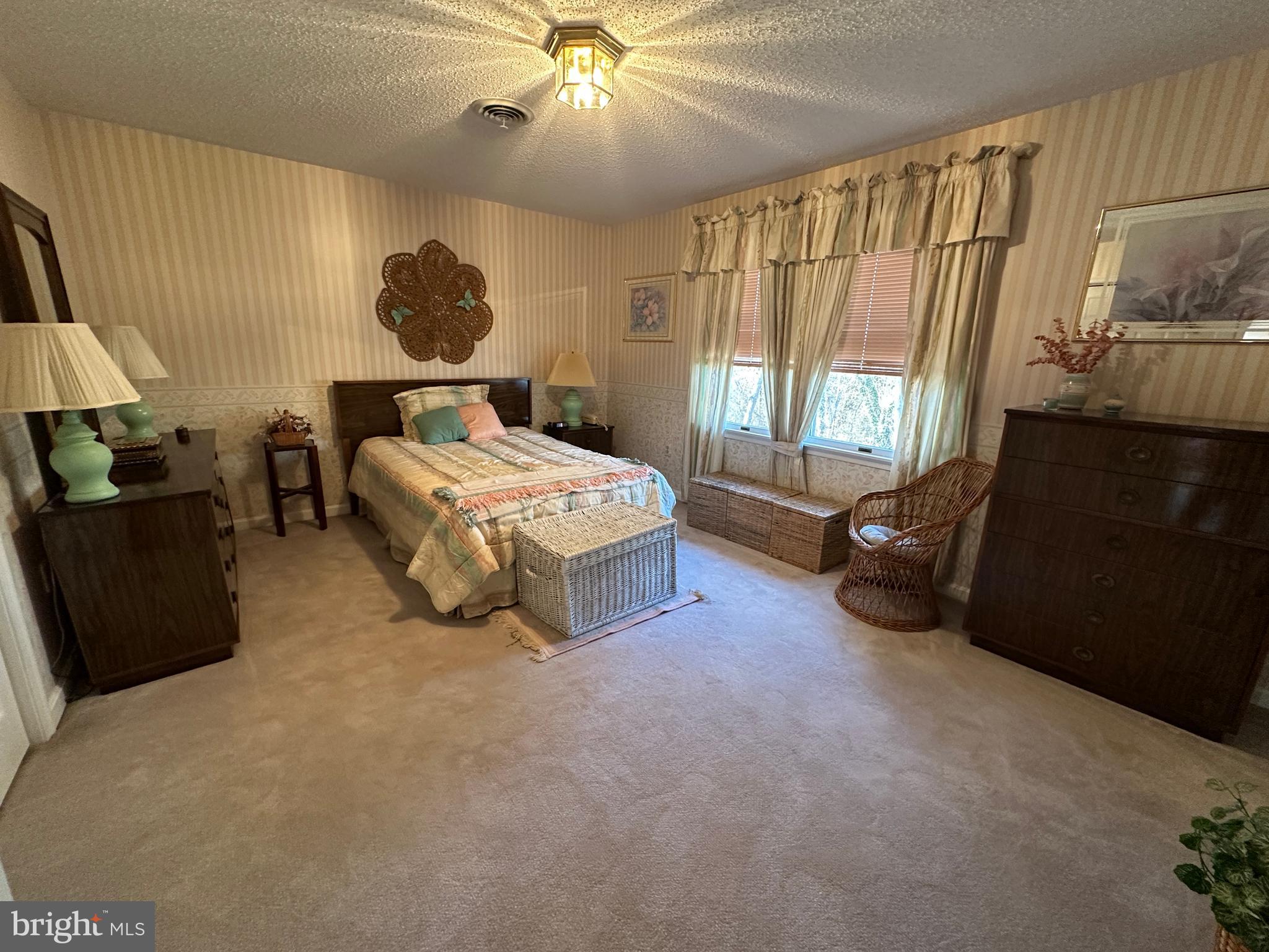 VAN LEAR - Residential