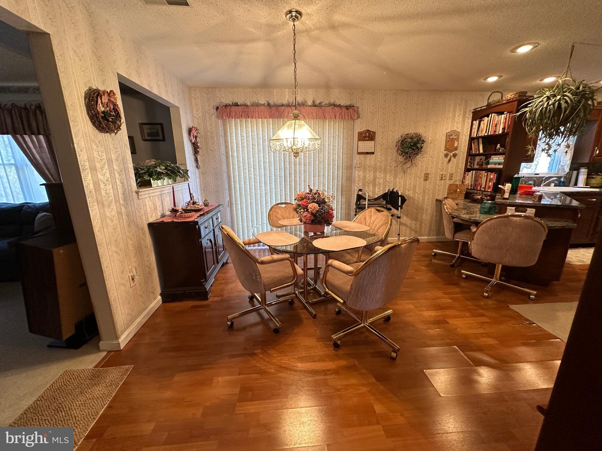 VAN LEAR - Residential