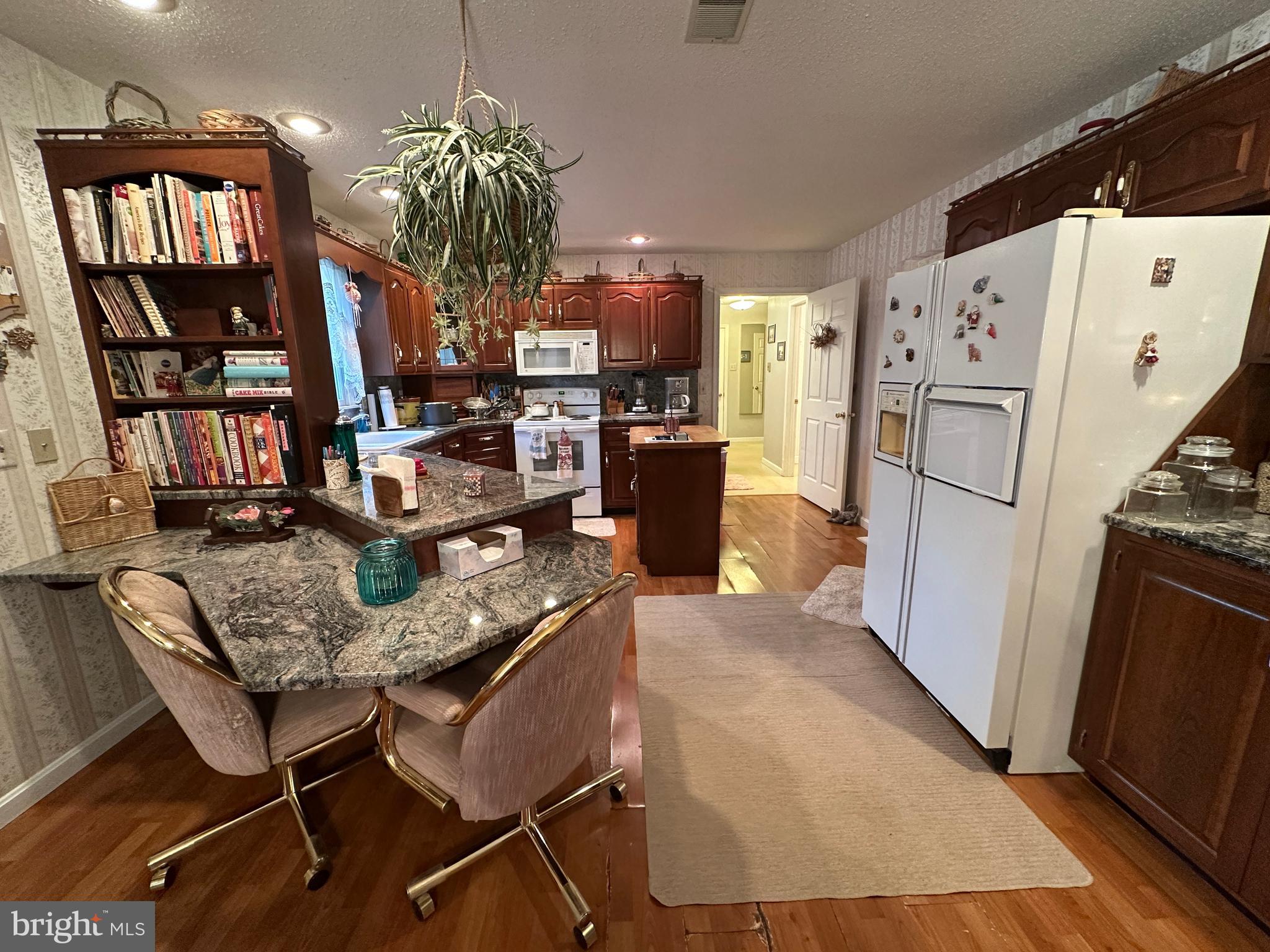 VAN LEAR - Residential