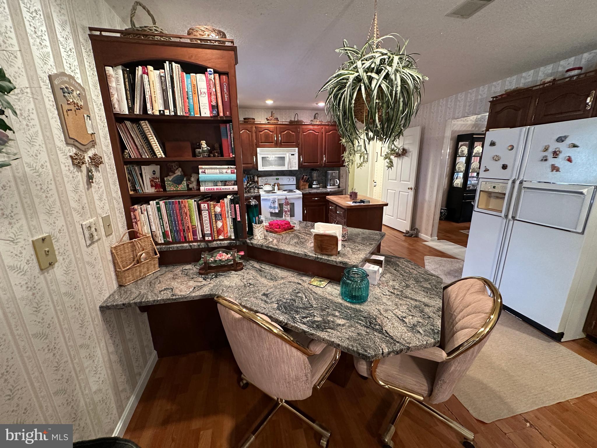 VAN LEAR - Residential