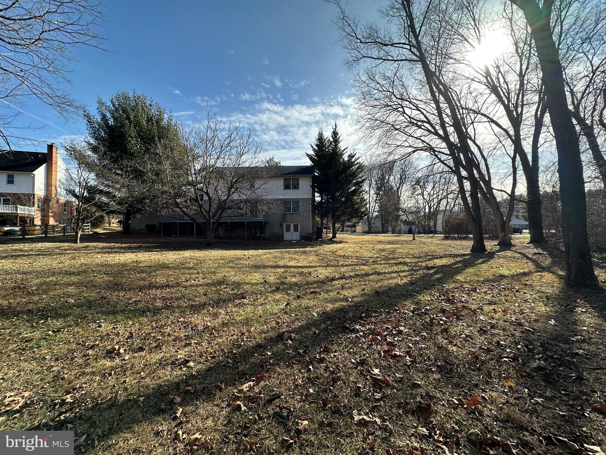 VAN LEAR - Residential