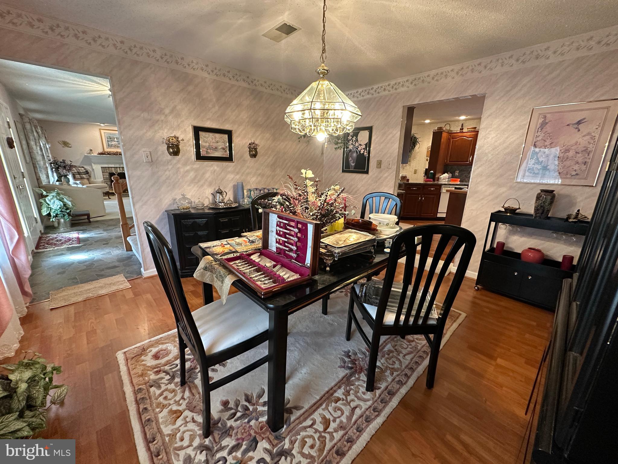 VAN LEAR - Residential