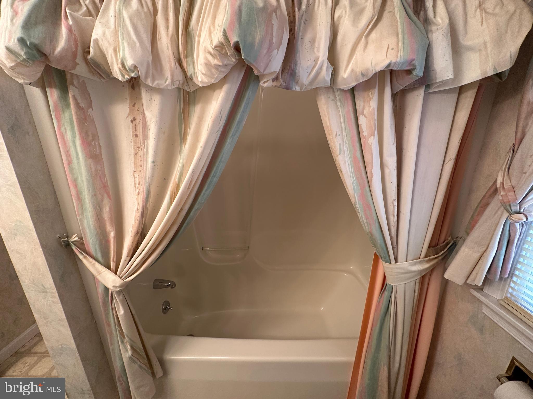 VAN LEAR - Residential