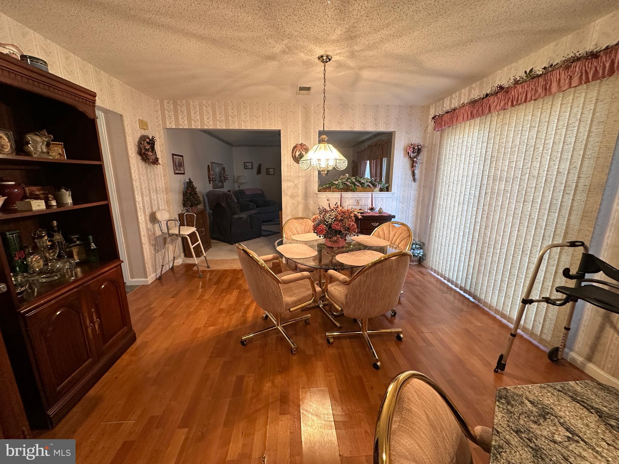 VAN LEAR - Residential