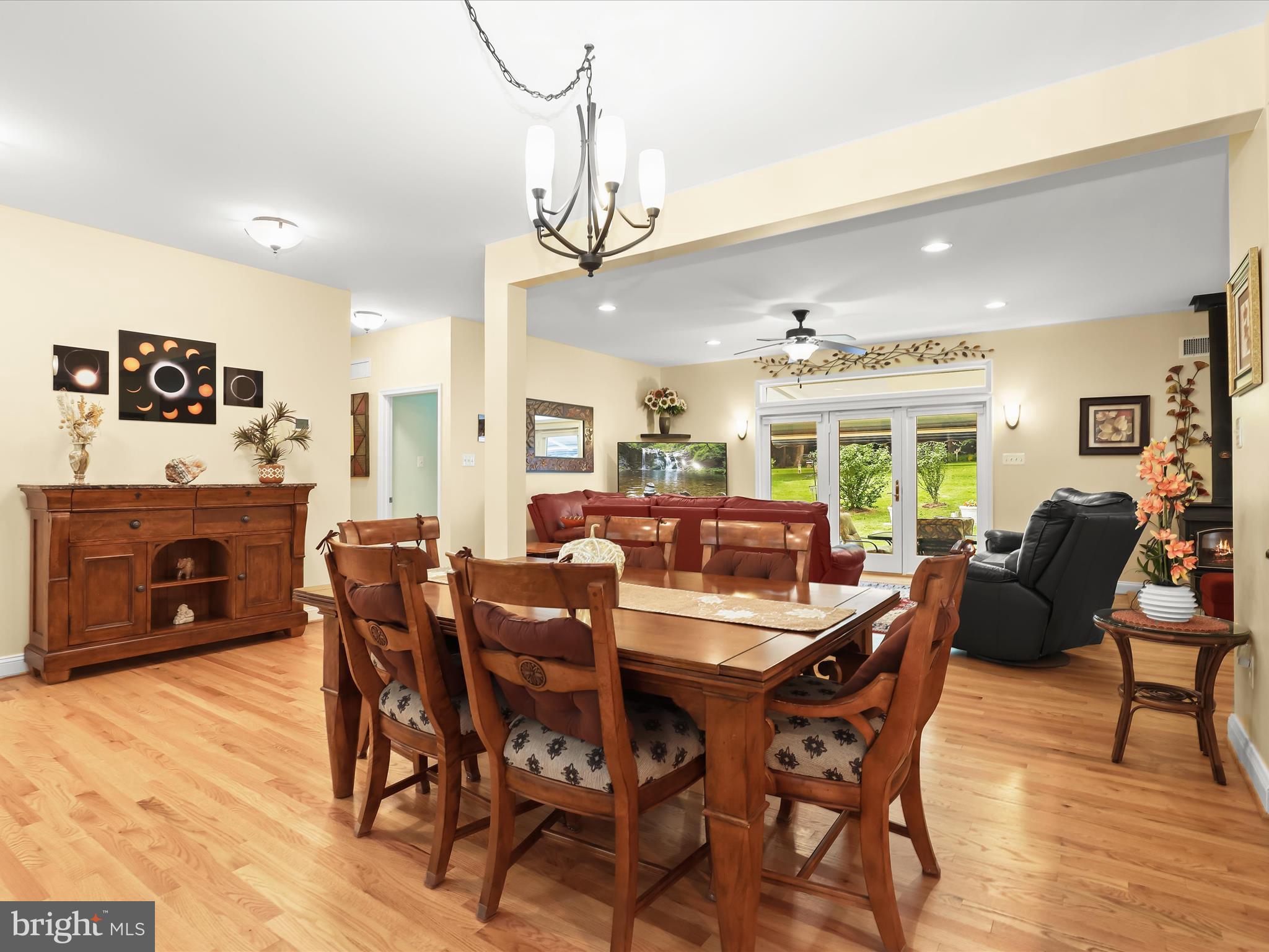 3160 & 3158 SANDY HOOK ROAD