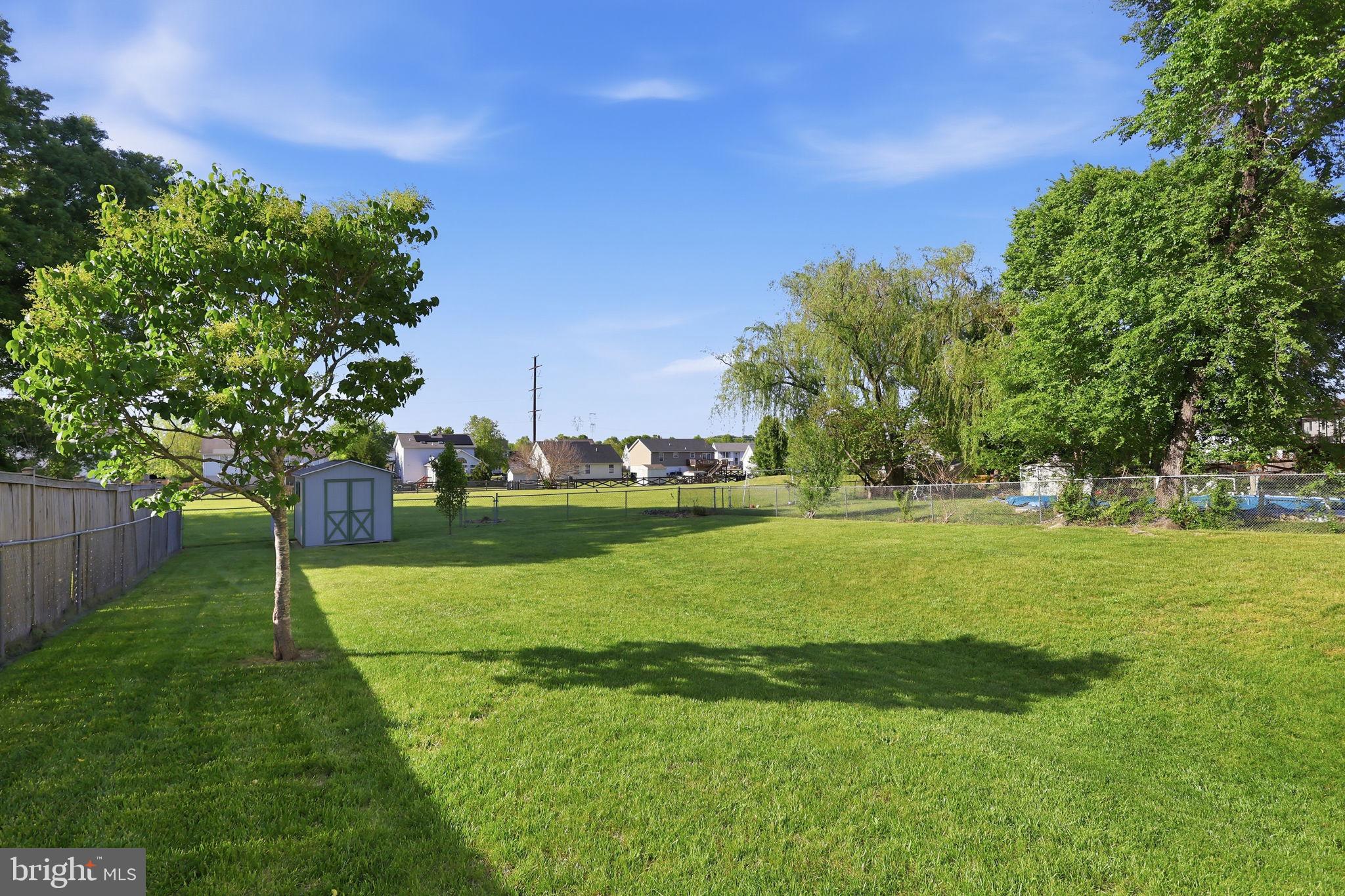 THE MEADOWS - Residential