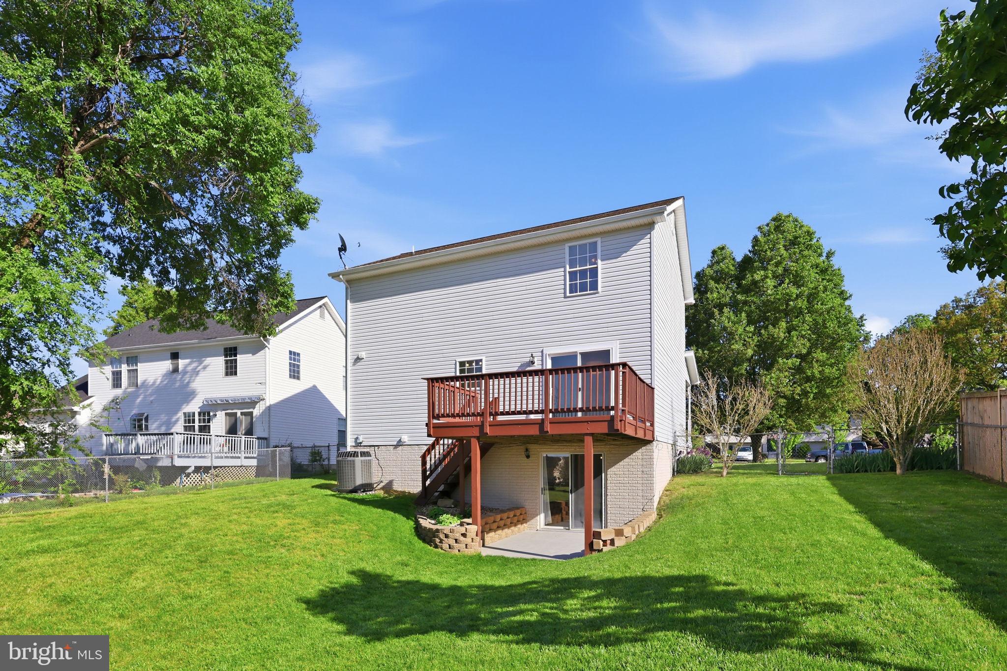 THE MEADOWS - Residential