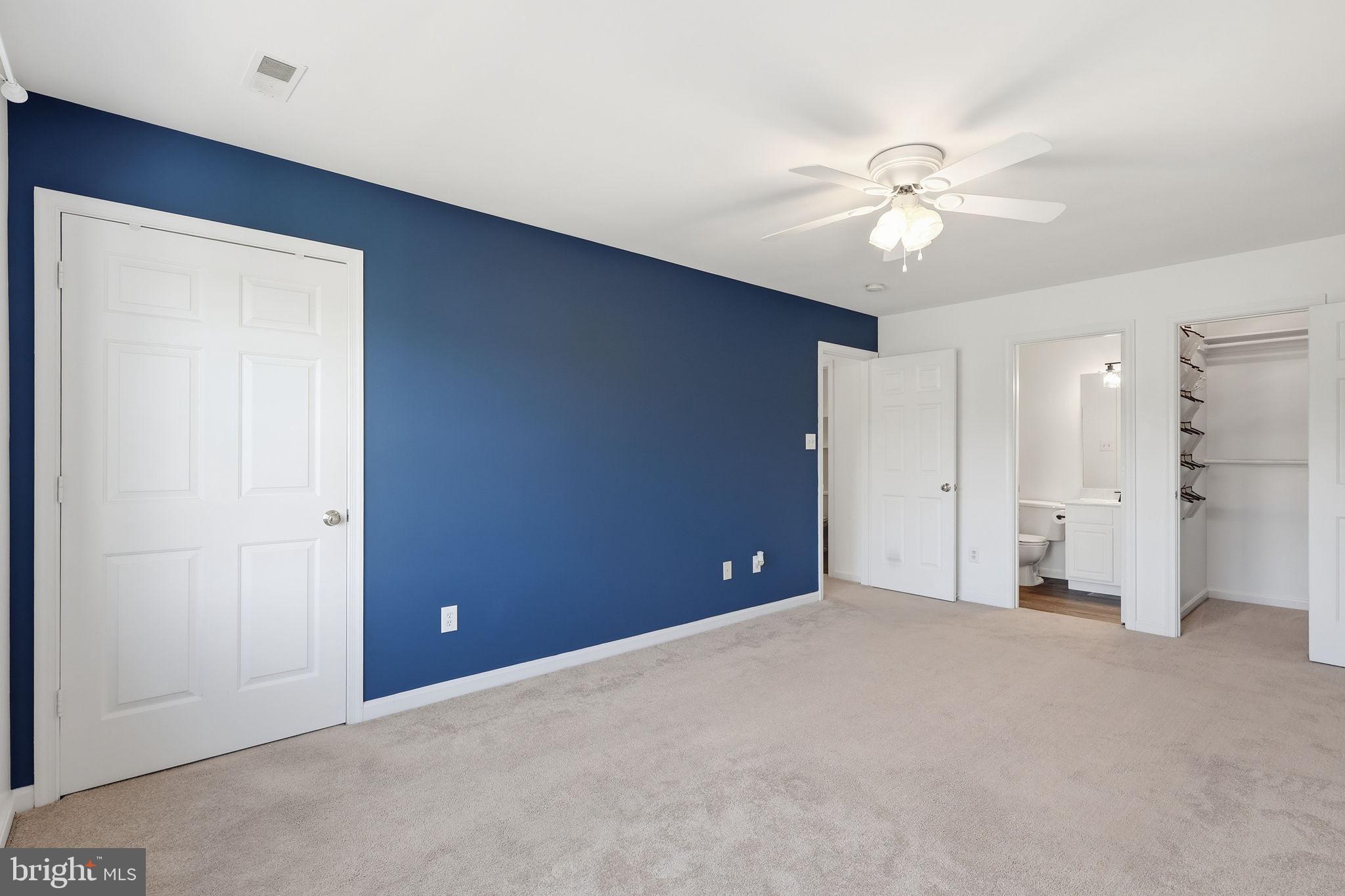 THE MEADOWS - Residential