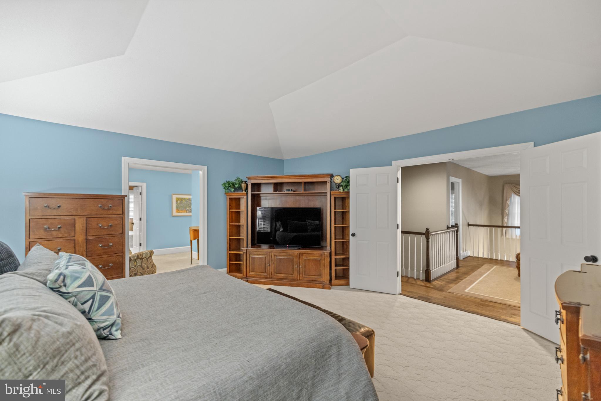 STONEY CREEK WOODS - Residential