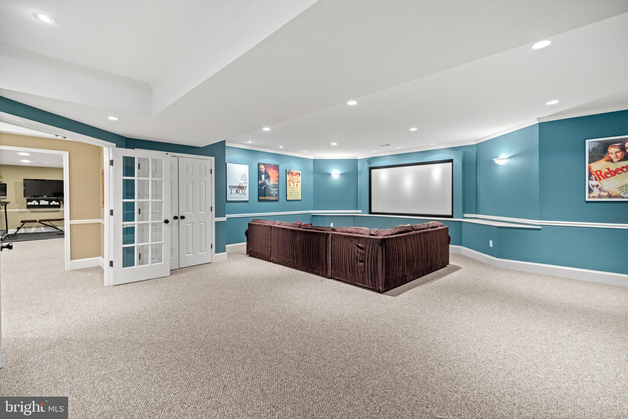 STONEY CREEK WOODS - Residential