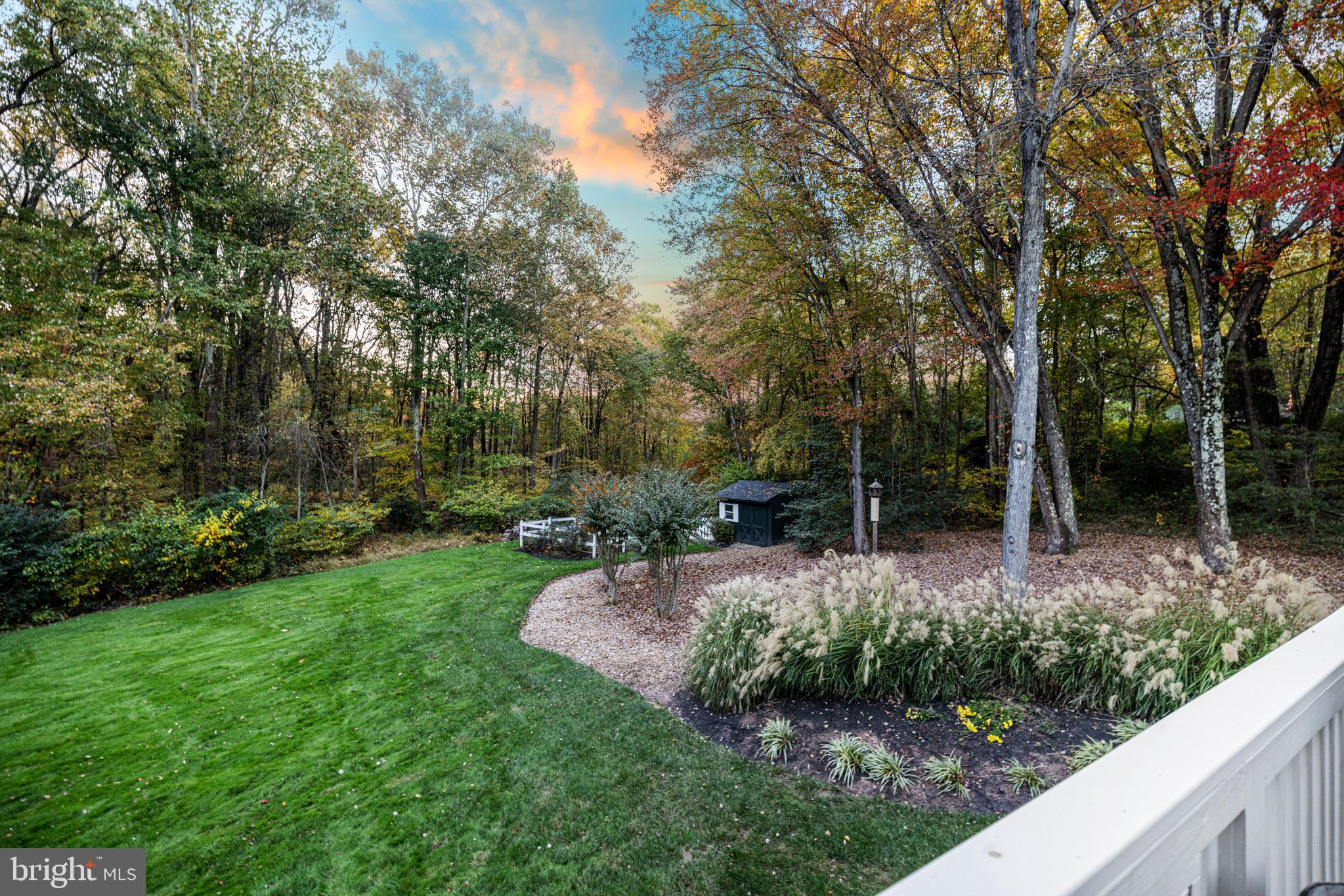 STONEY CREEK WOODS - Residential