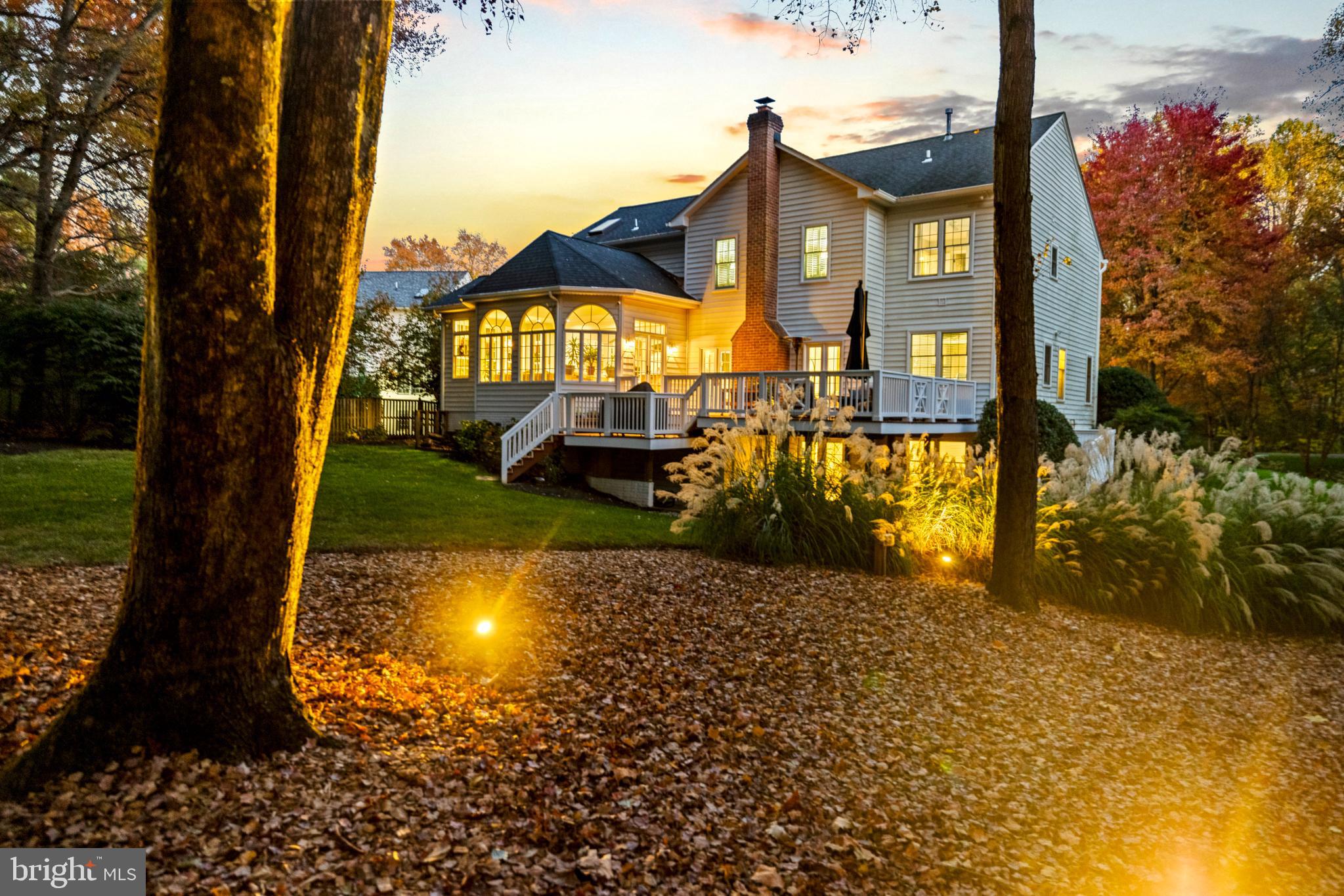 STONEY CREEK WOODS - Residential