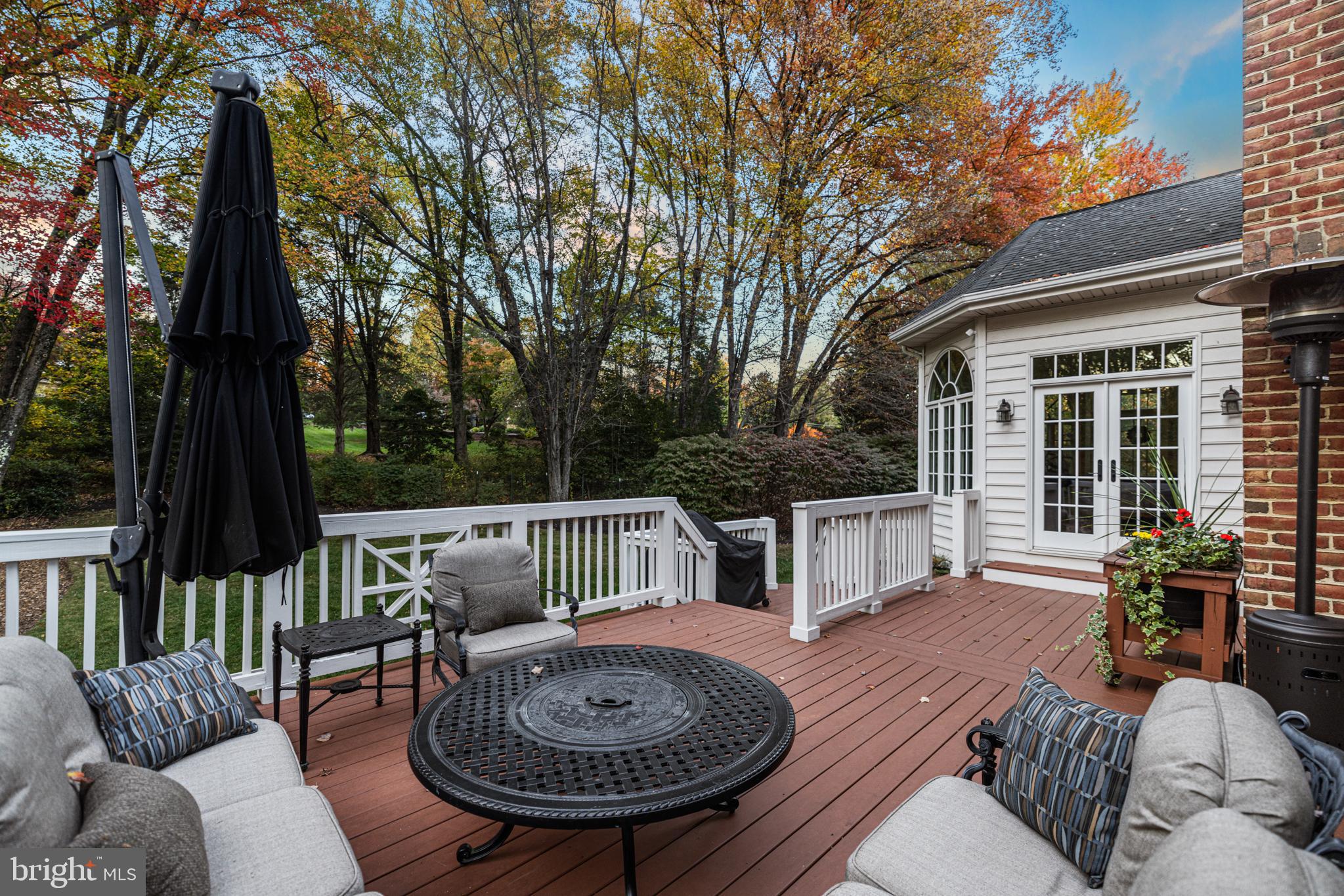 STONEY CREEK WOODS - Residential