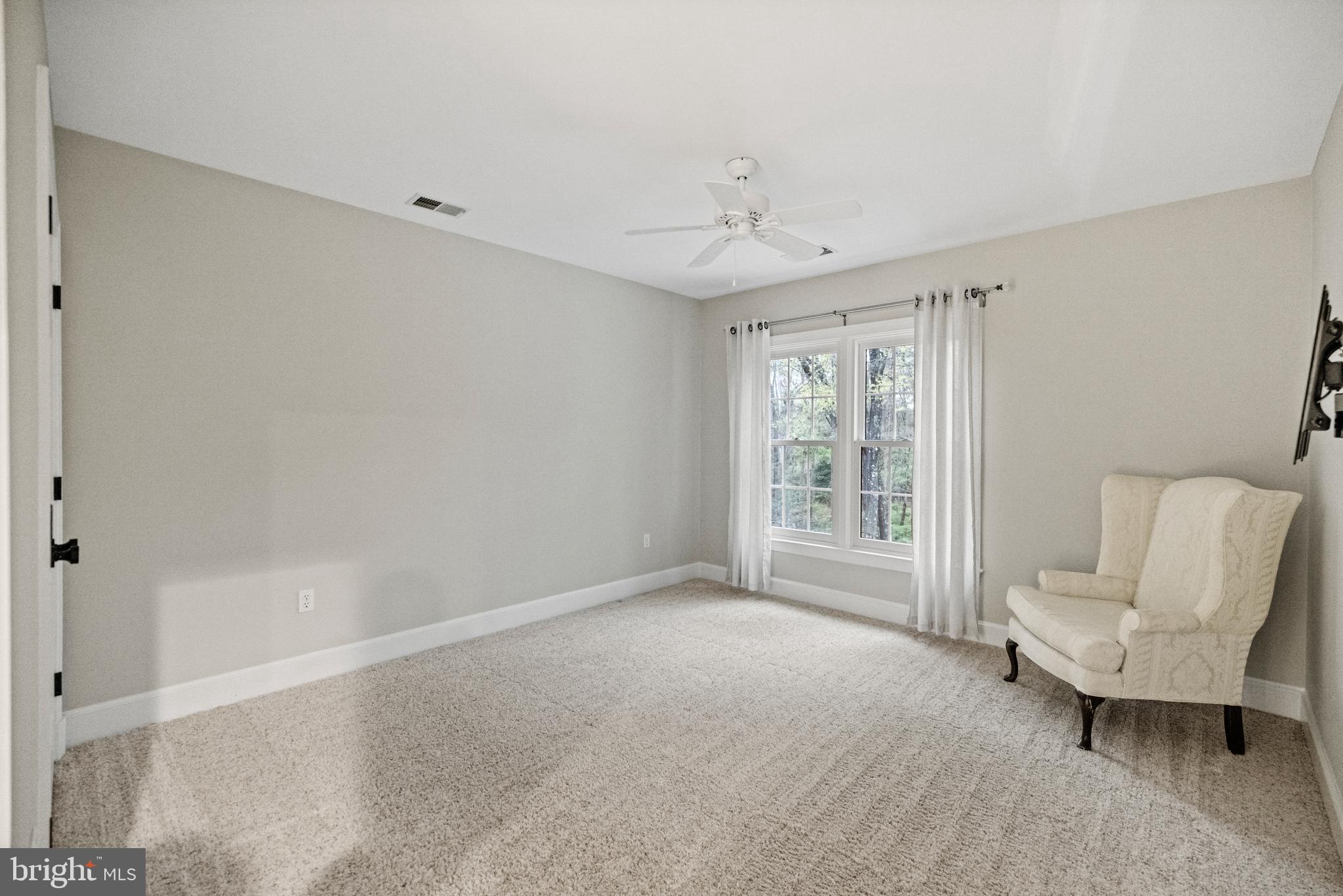 STONEY CREEK WOODS - Residential