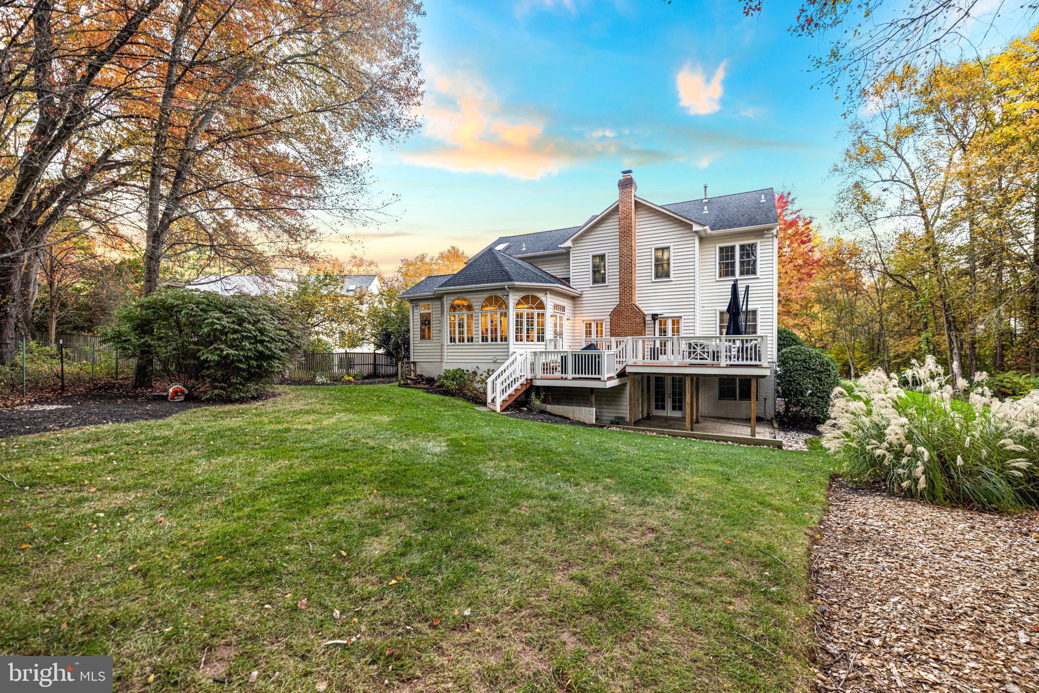 STONEY CREEK WOODS - Residential