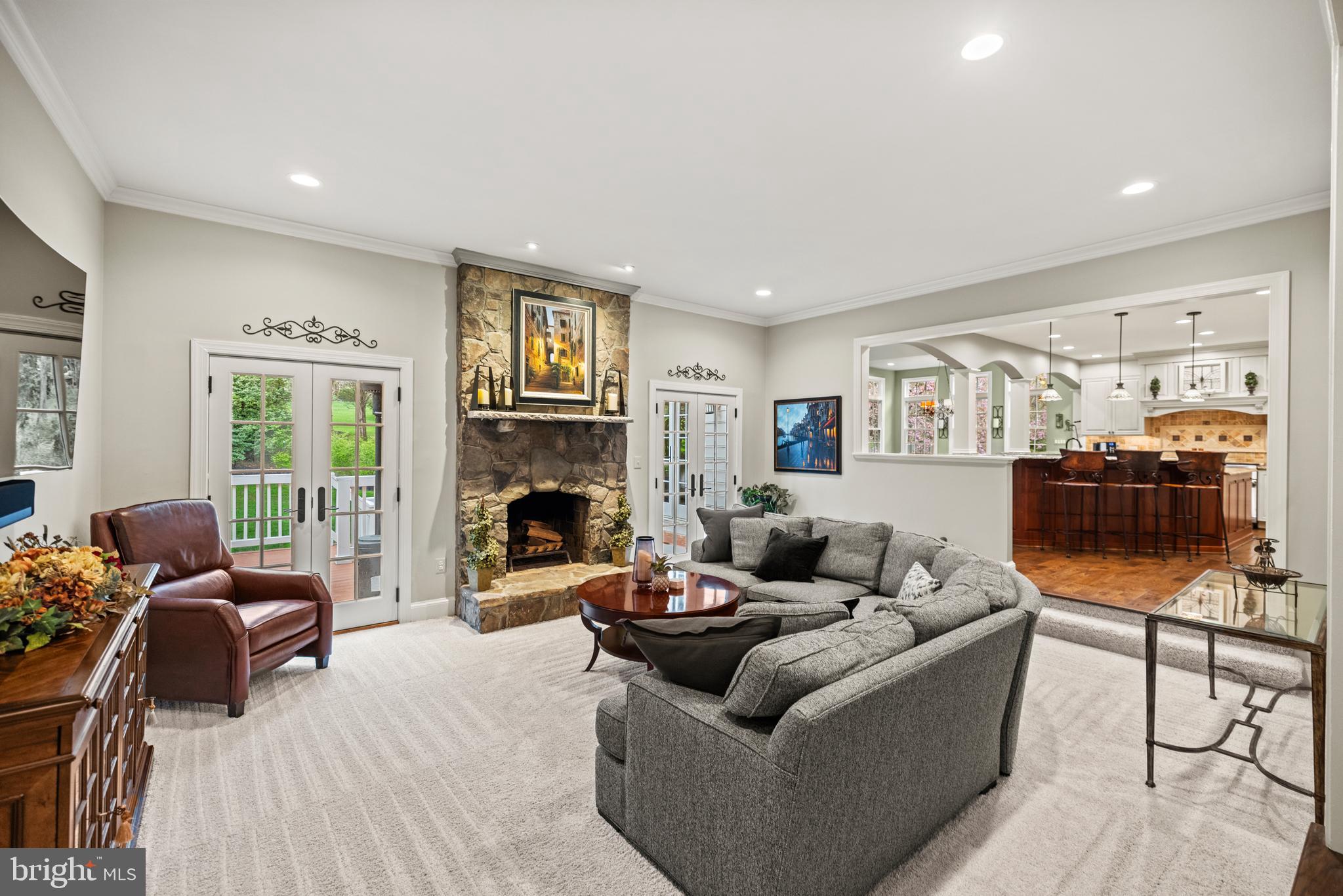 STONEY CREEK WOODS - Residential