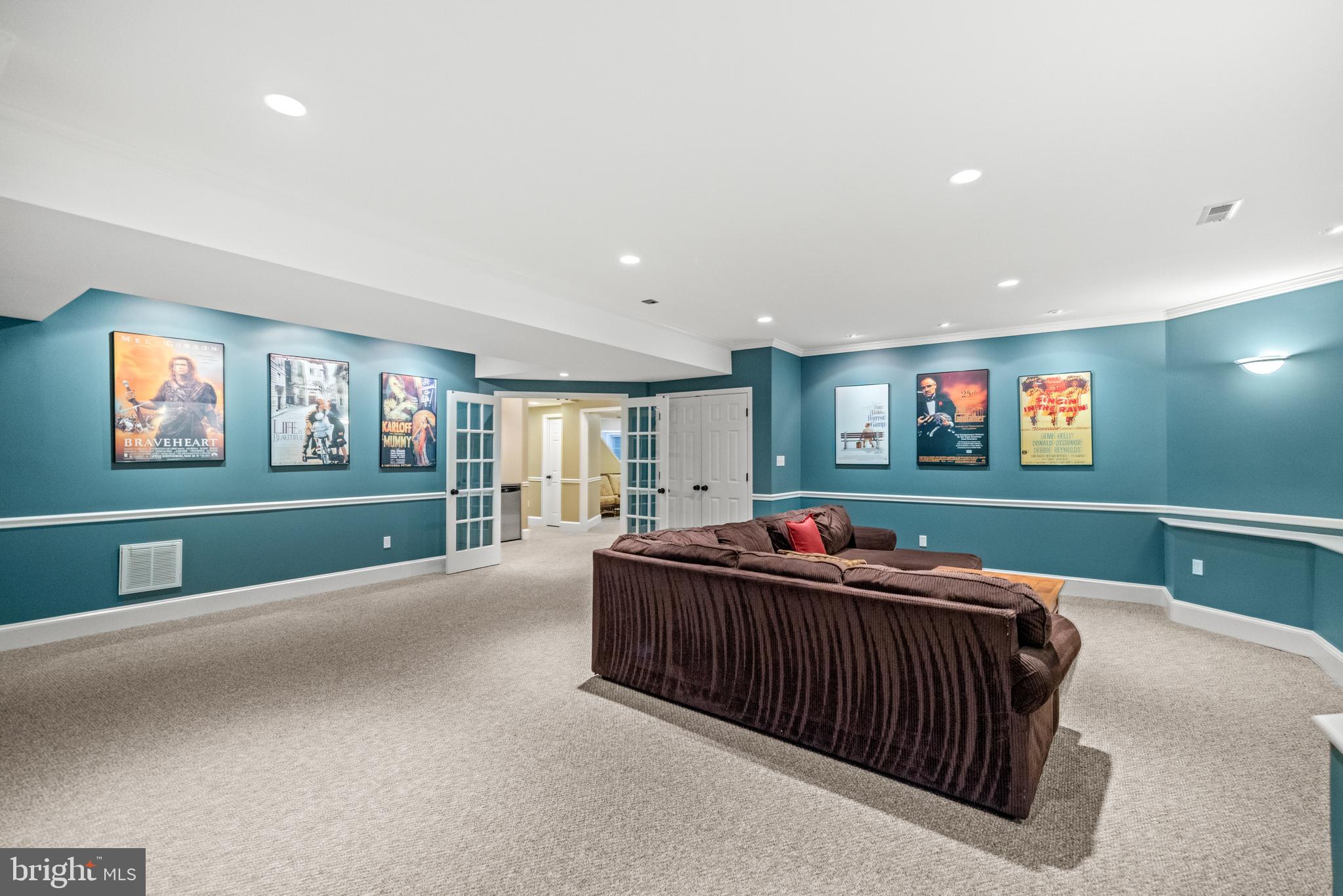 STONEY CREEK WOODS - Residential