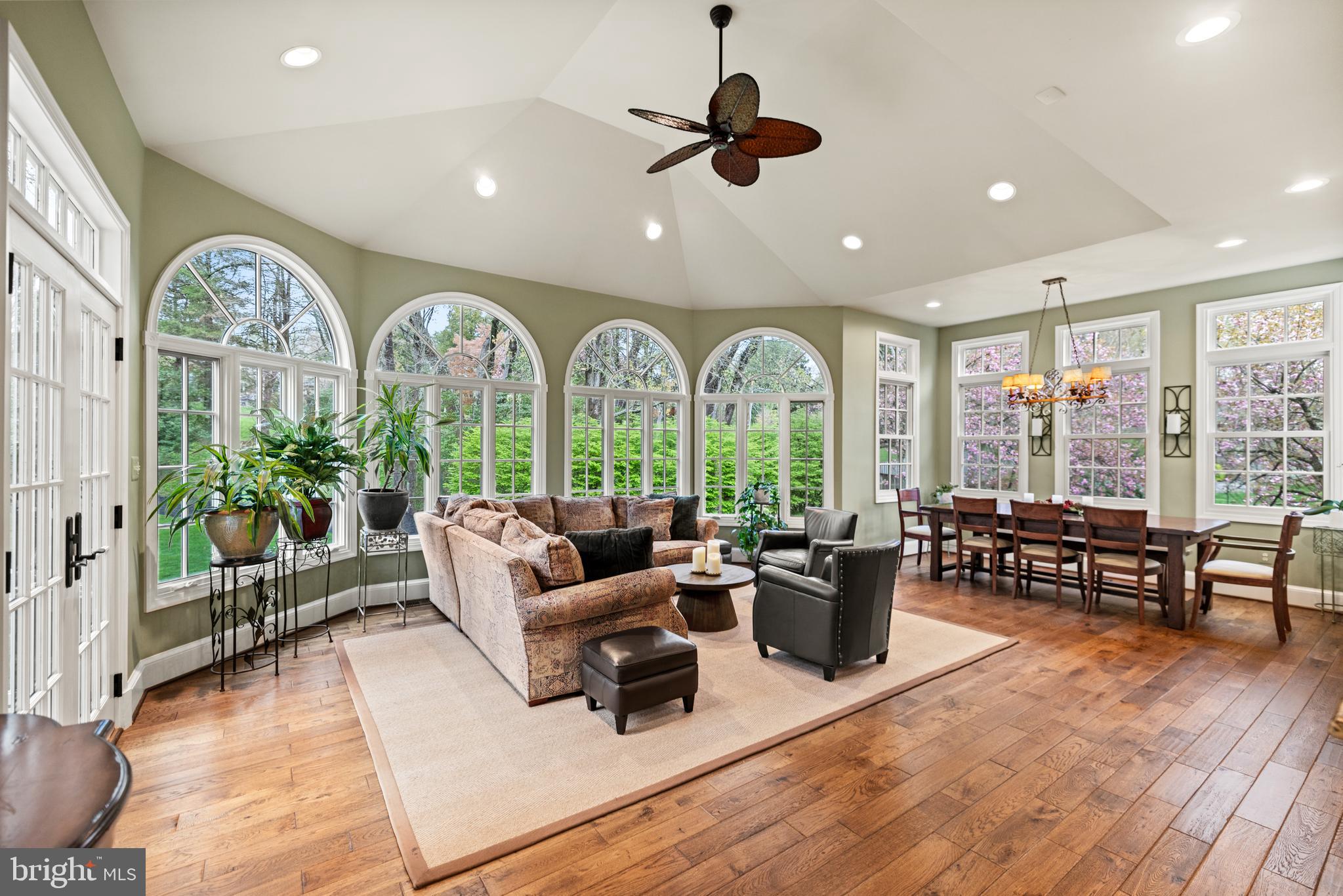 STONEY CREEK WOODS - Residential