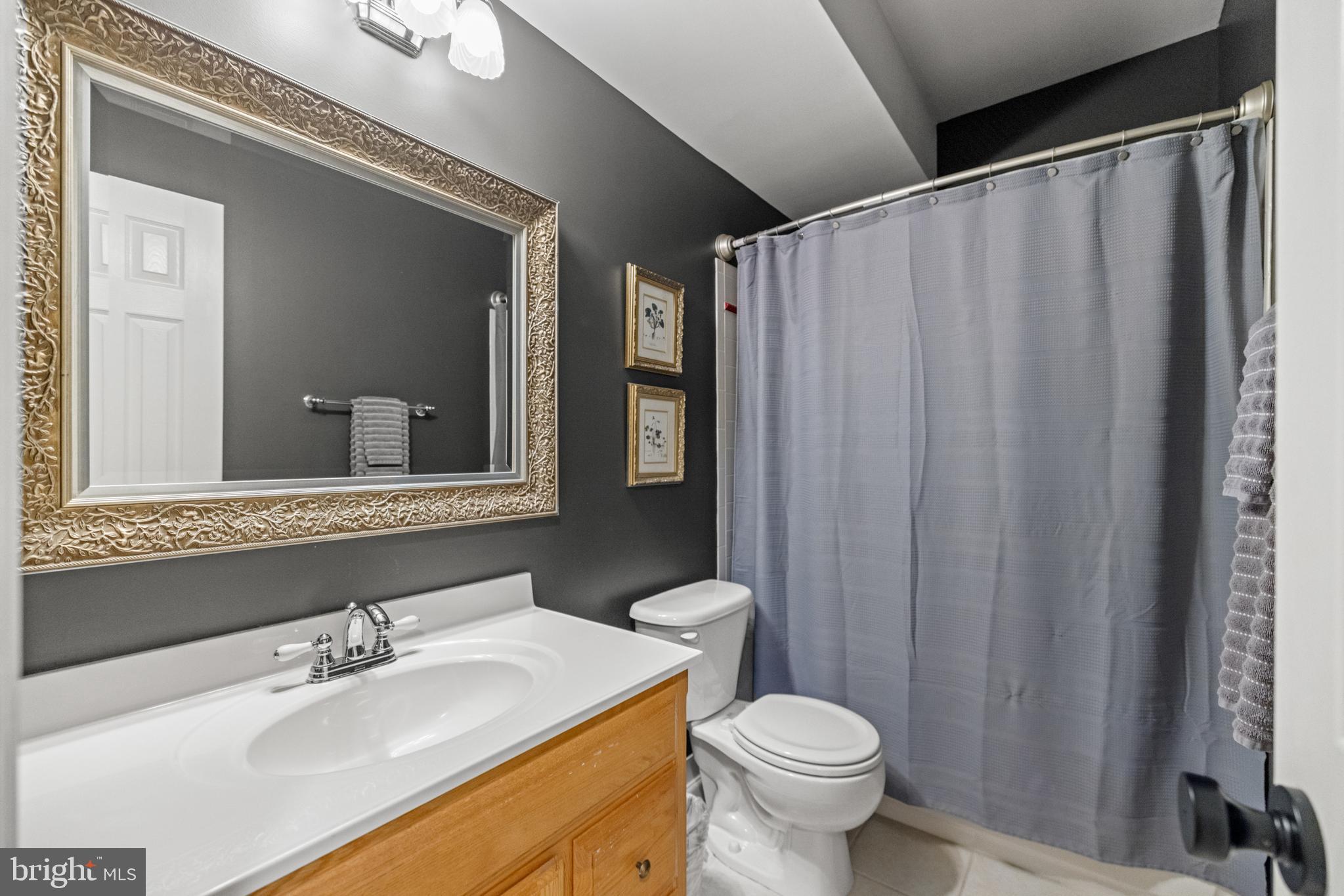 STONEY CREEK WOODS - Residential