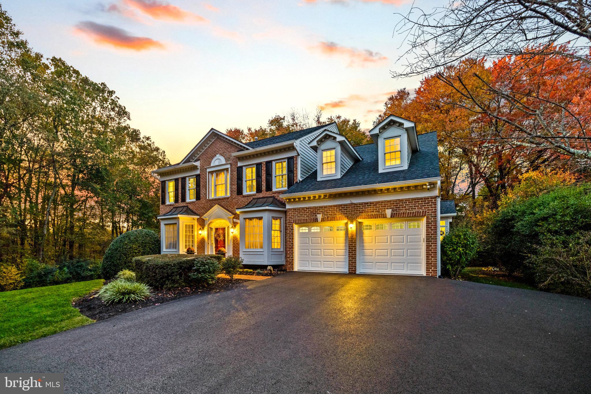 STONEY CREEK WOODS - Residential