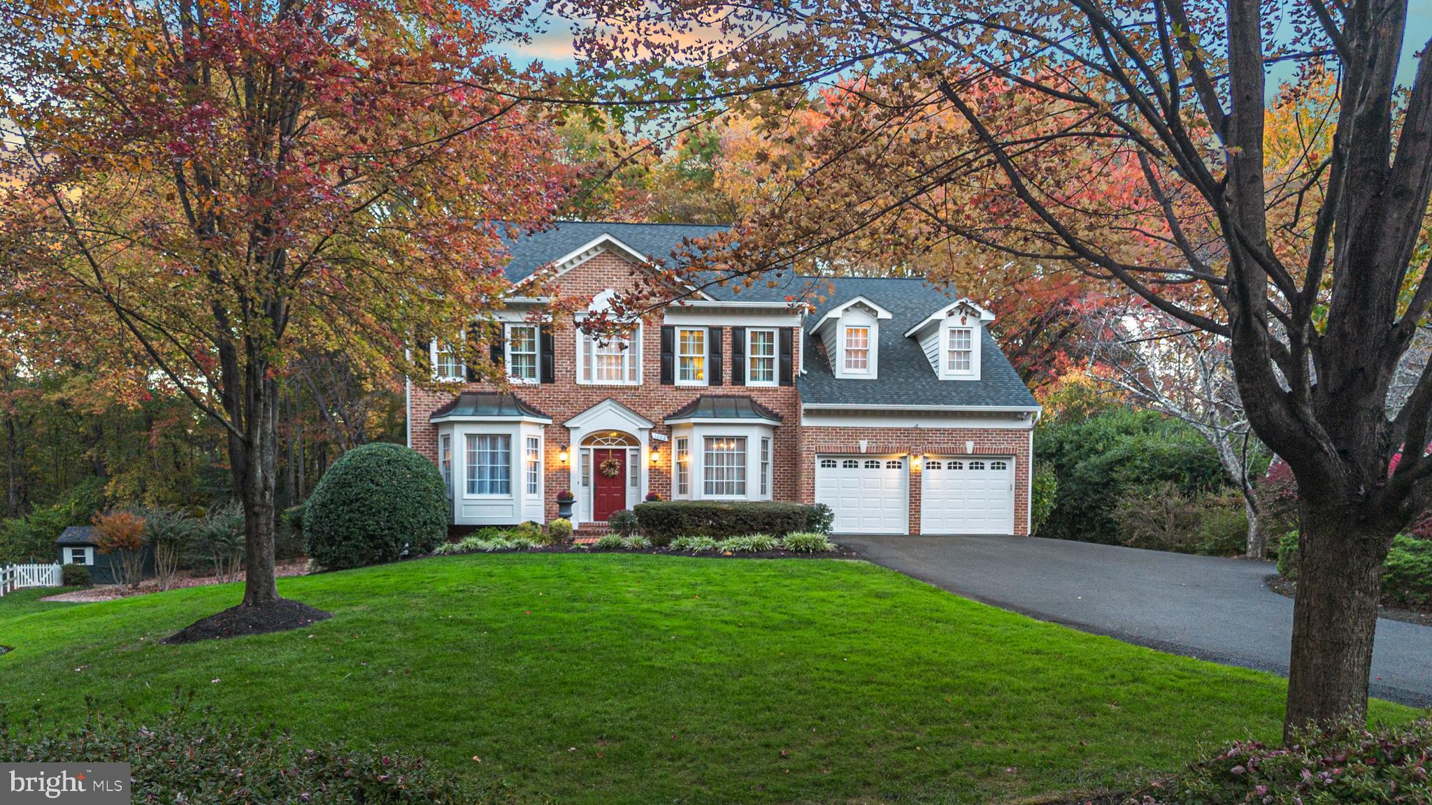 STONEY CREEK WOODS - Residential