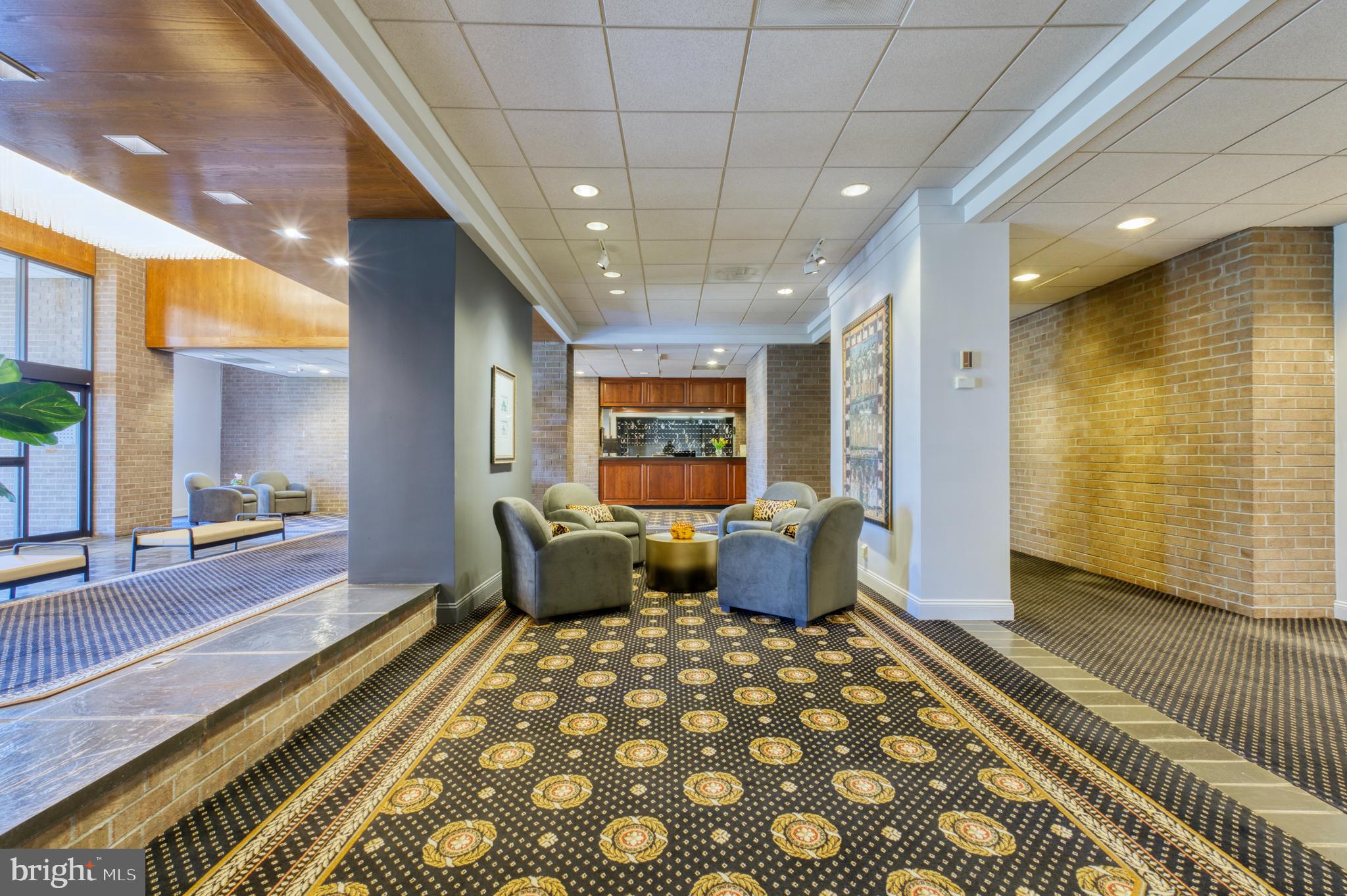 REGENCY AT MCLEAN - Residential