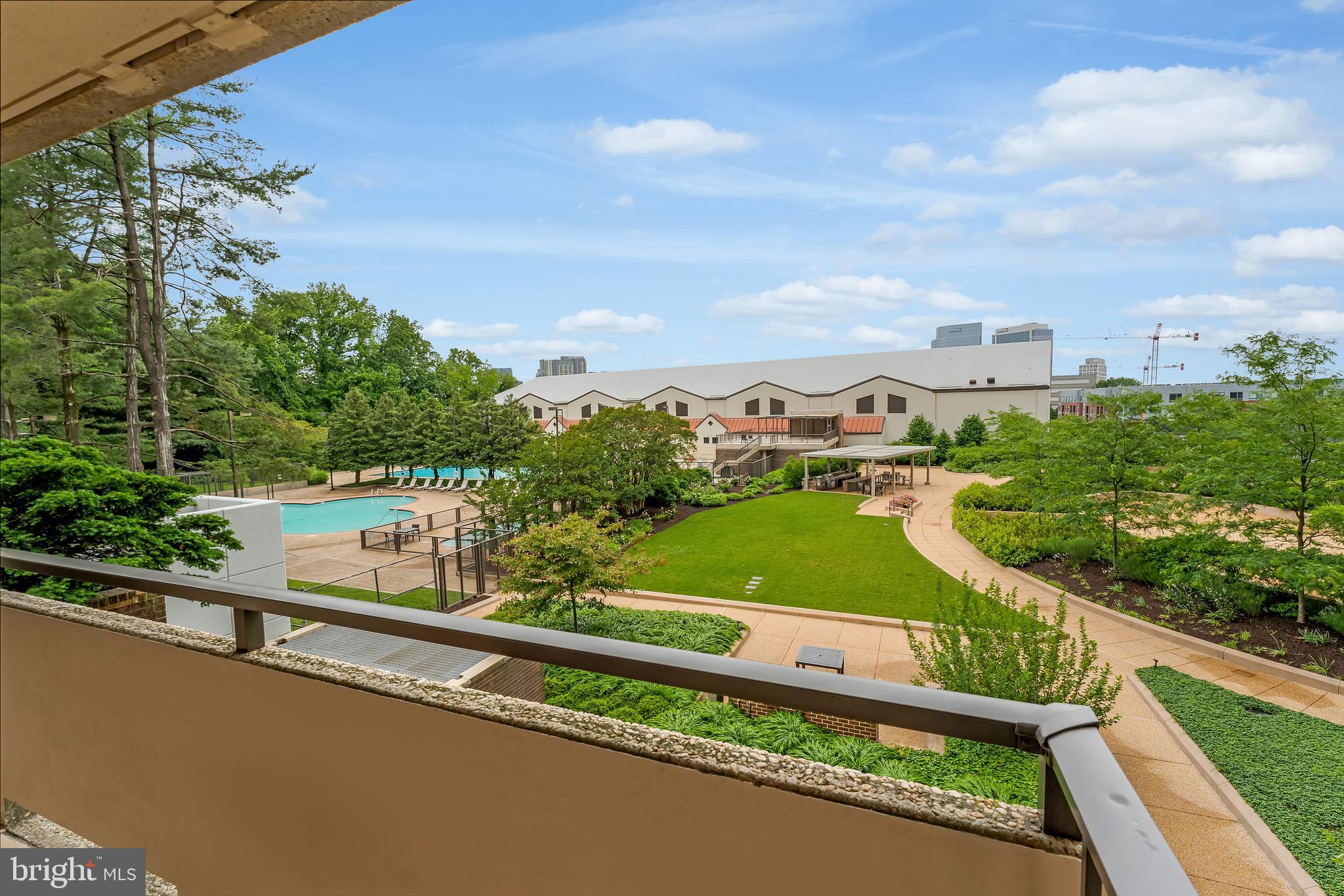 REGENCY AT MCLEAN - Residential