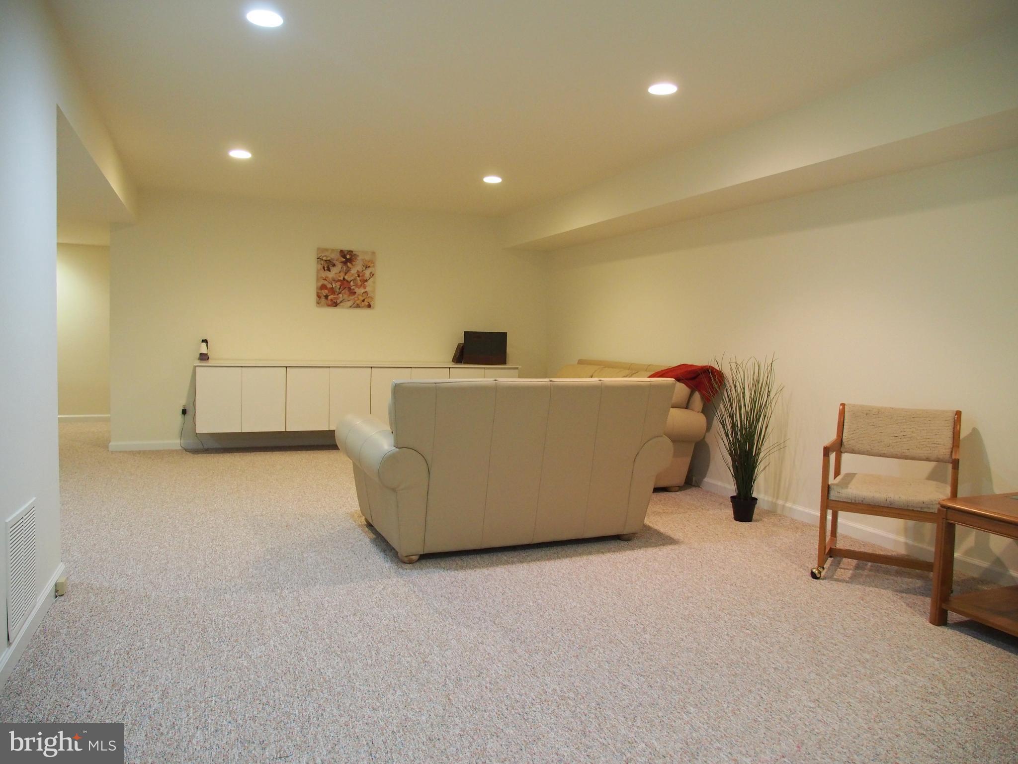 RUXTON CROSSING TOWNHSE - Residential Lease