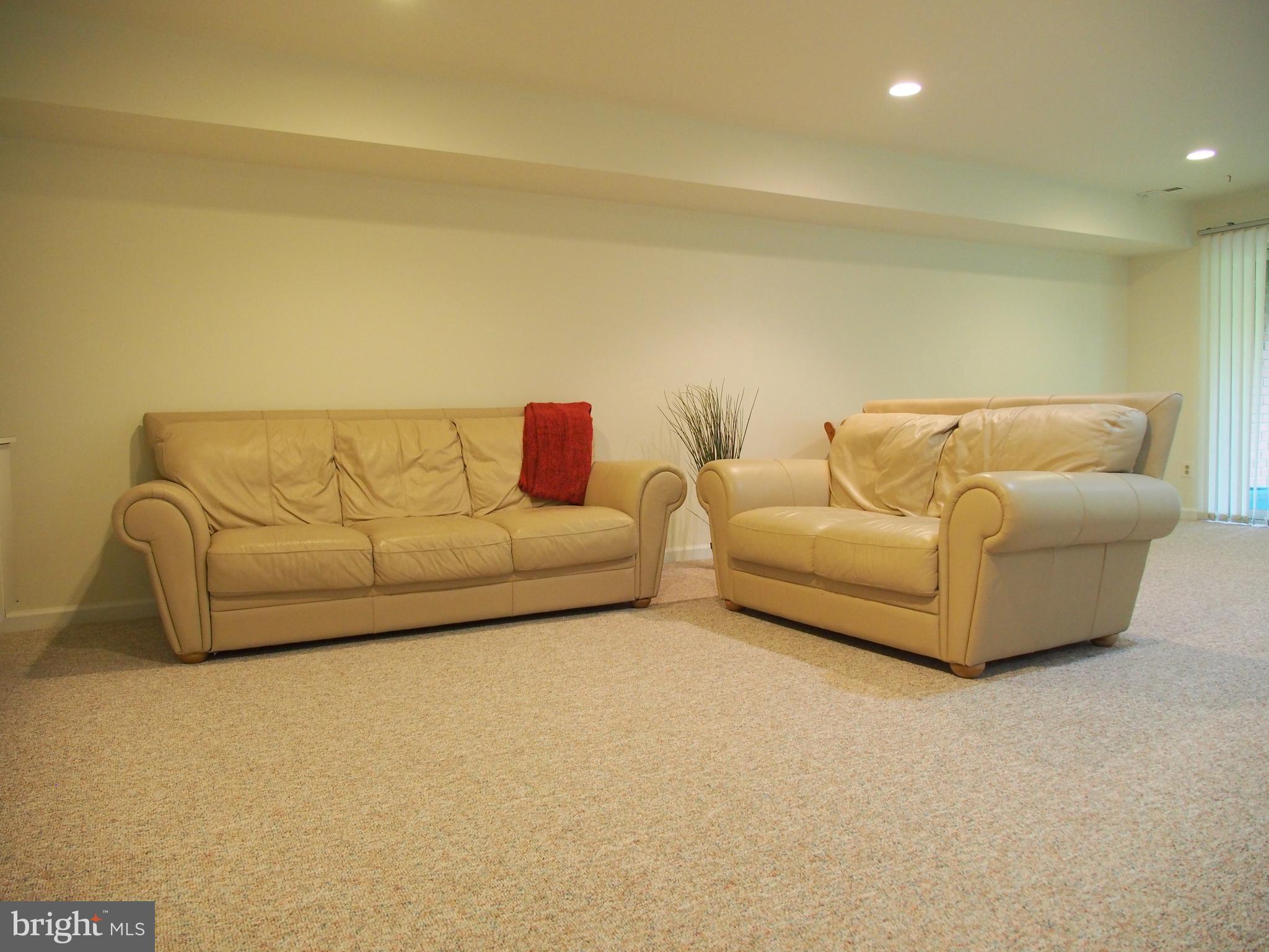 RUXTON CROSSING TOWNHSE - Residential Lease