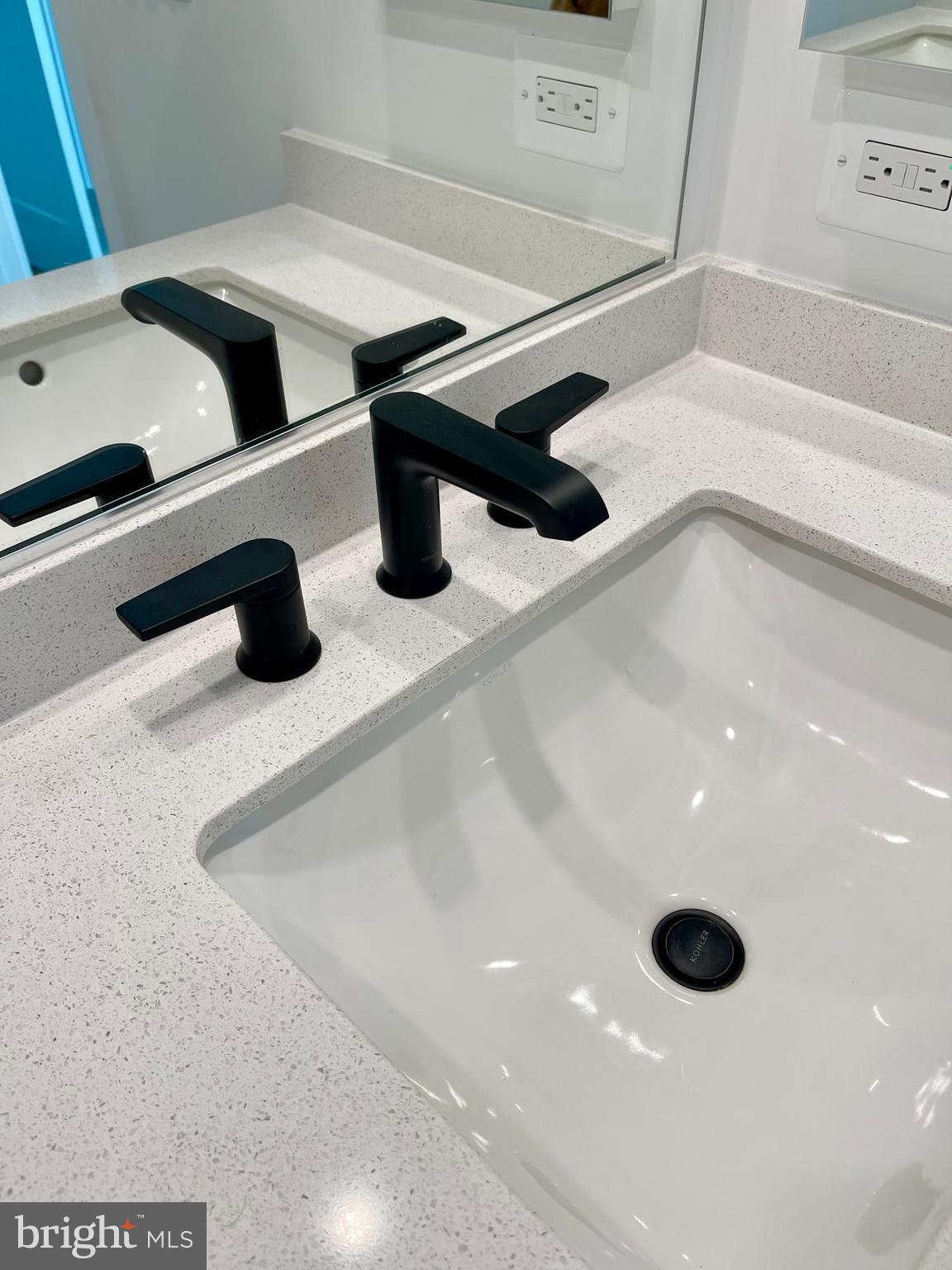 TYSONS RIDGE - Residential Lease