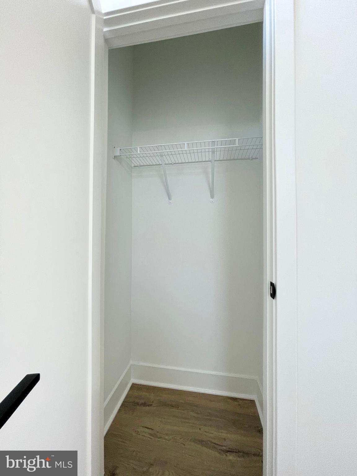 TYSONS RIDGE - Residential Lease