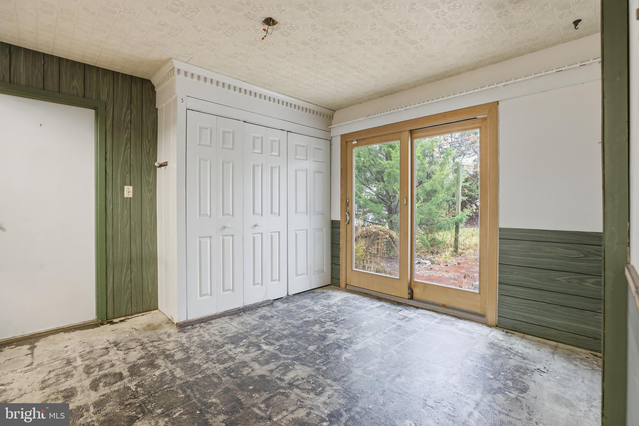 KENILWORTH - Residential