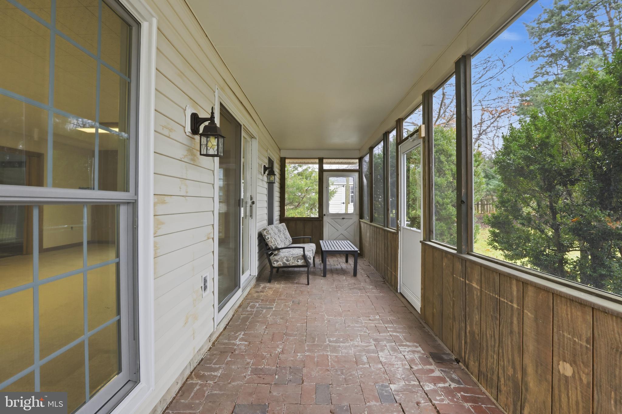 KENILWORTH - Residential