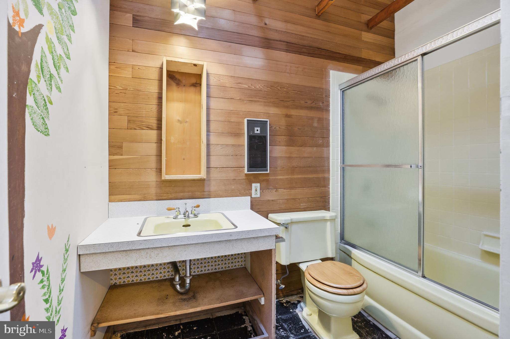 KENILWORTH - Residential