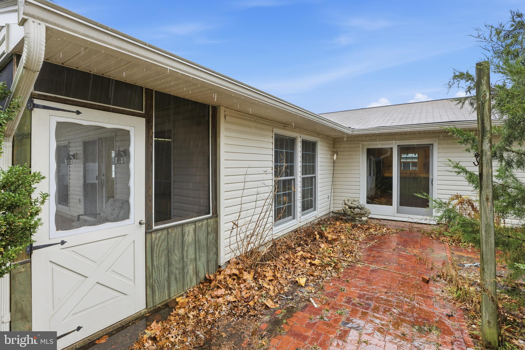 KENILWORTH - Residential