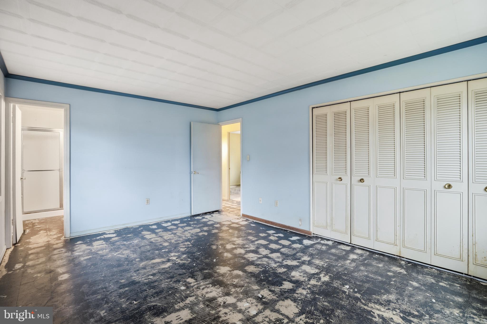 KENILWORTH - Residential