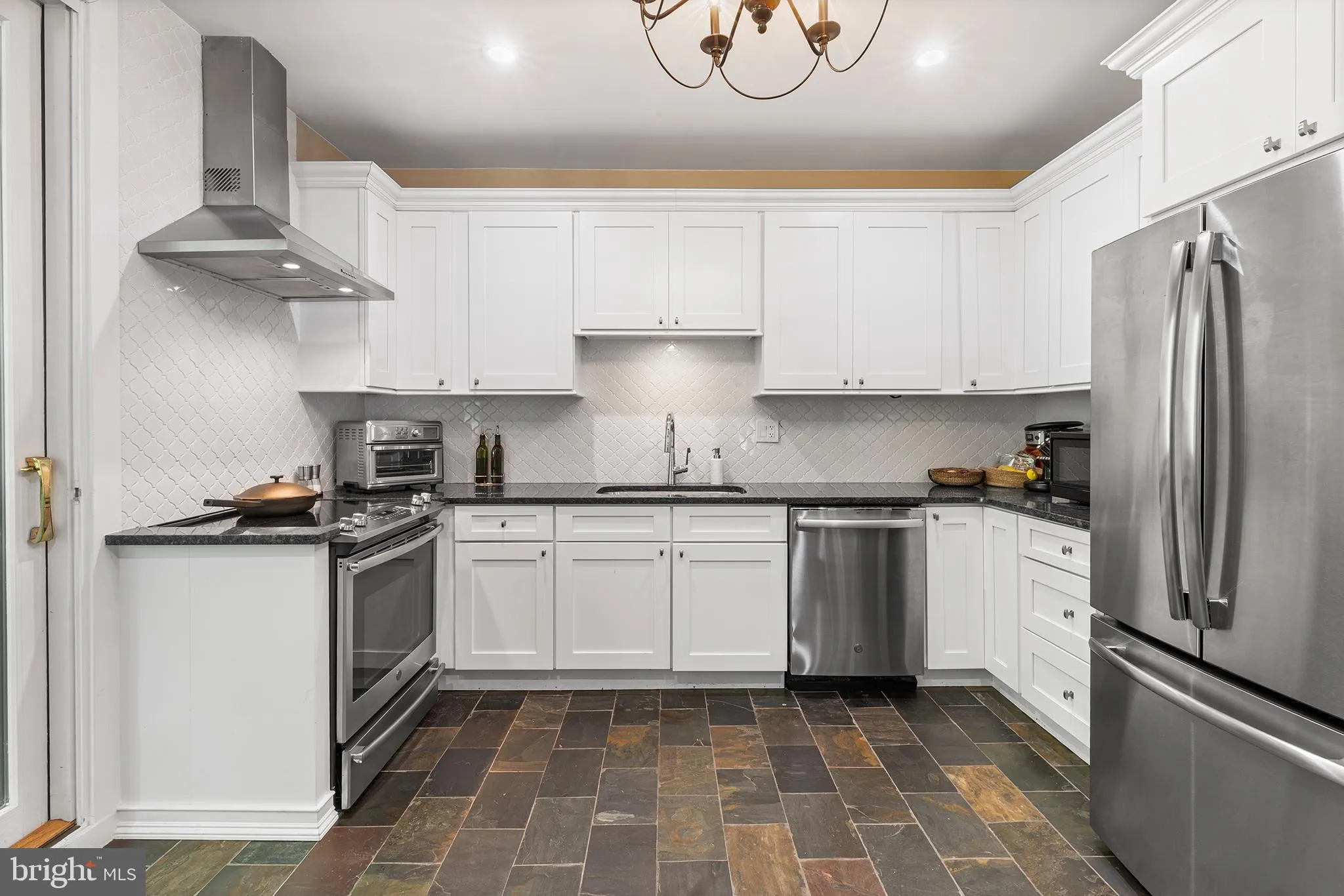 Devon, Pennsylvania 19333, United States, 2 Bedrooms Bedrooms, ,2 BathroomsBathrooms,Residential,Coming Soon,177345