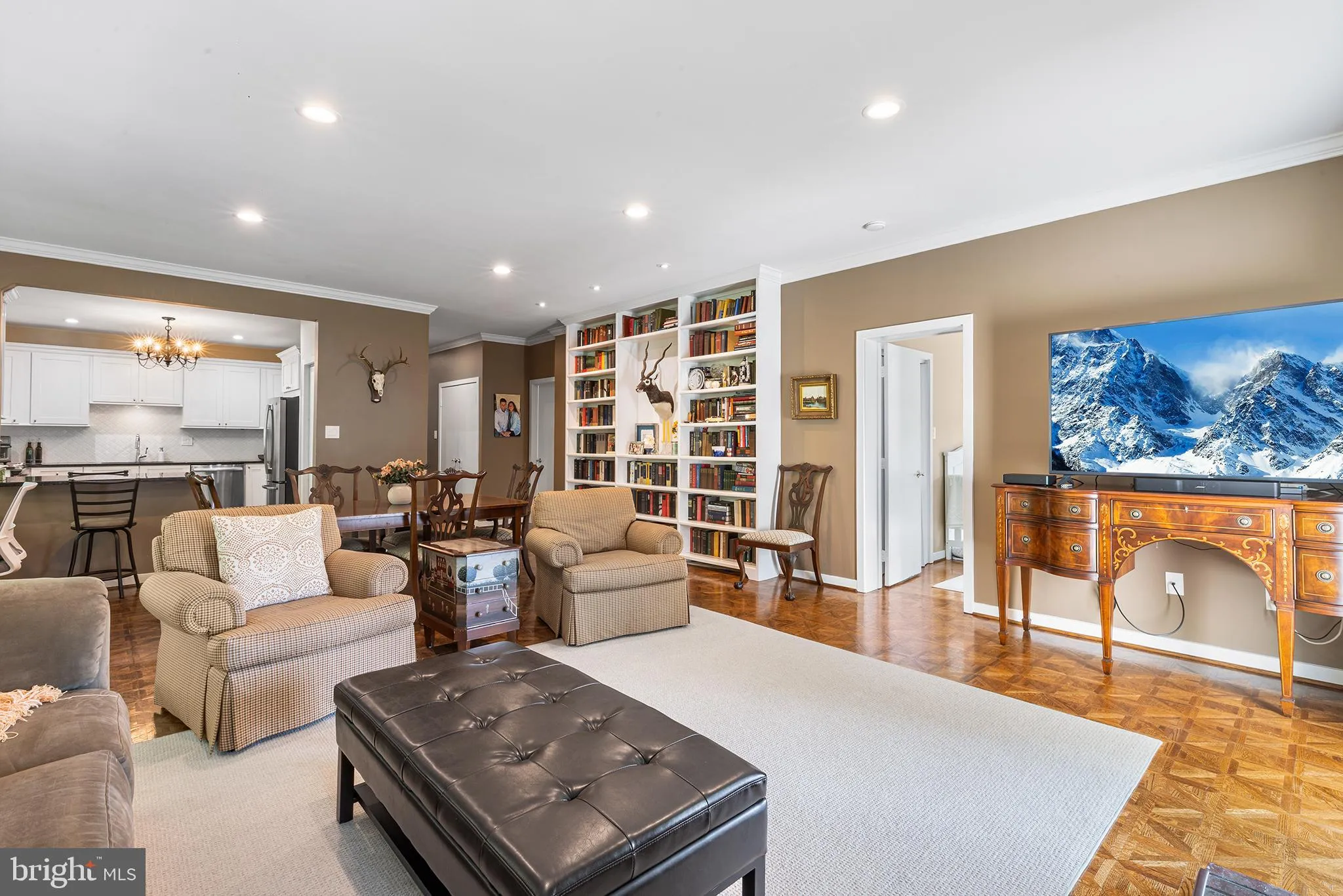 Devon, Pennsylvania 19333, United States, 2 Bedrooms Bedrooms, ,2 BathroomsBathrooms,Residential,Coming Soon,177345