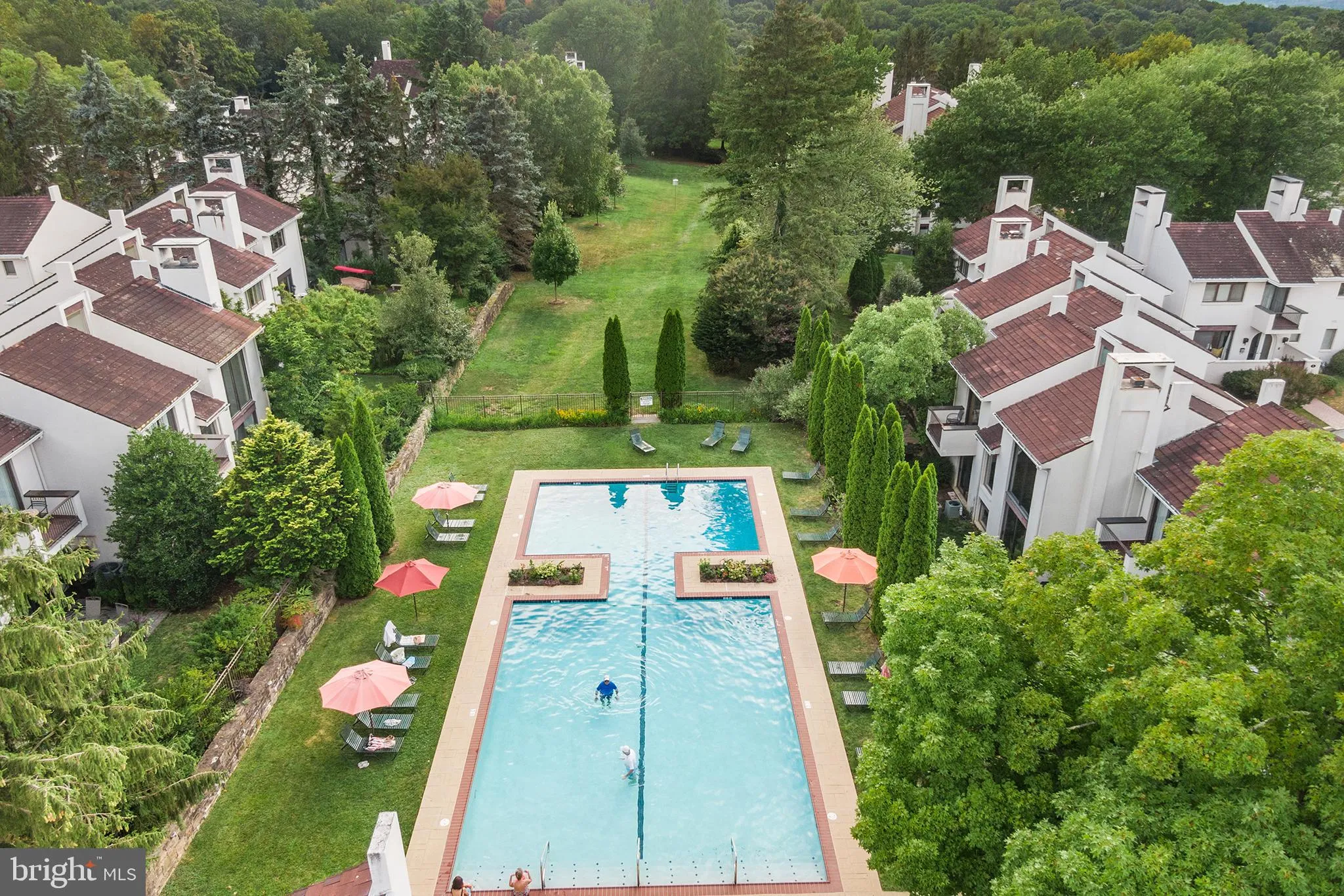 Devon, Pennsylvania 19333, United States, 2 Bedrooms Bedrooms, ,2 BathroomsBathrooms,Residential,Coming Soon,177345