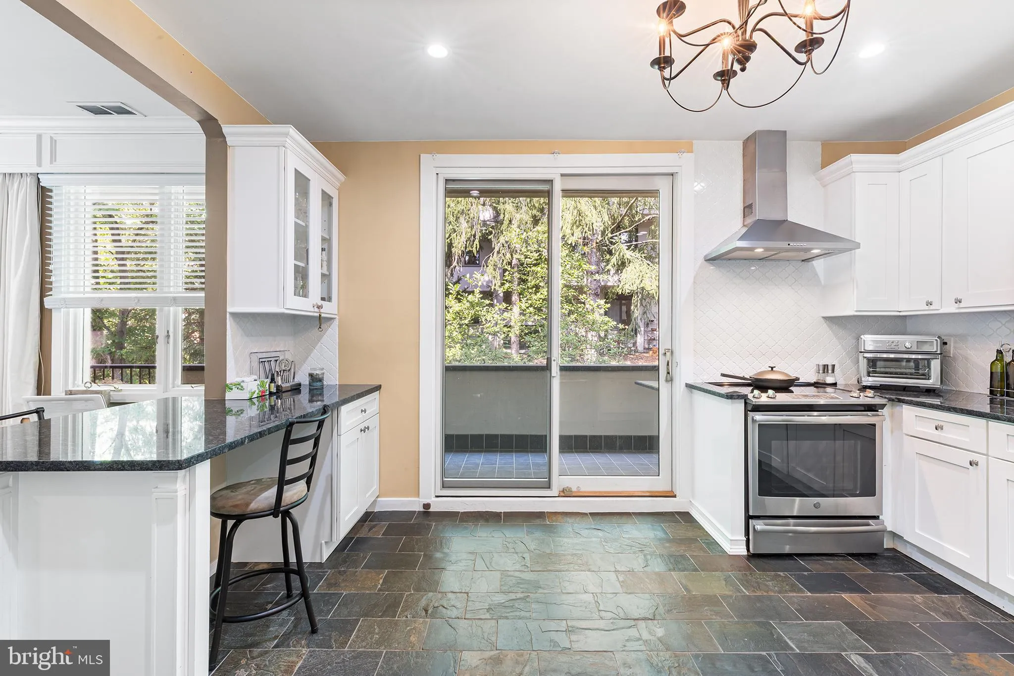 Devon, Pennsylvania 19333, United States, 2 Bedrooms Bedrooms, ,2 BathroomsBathrooms,Residential,Coming Soon,177345